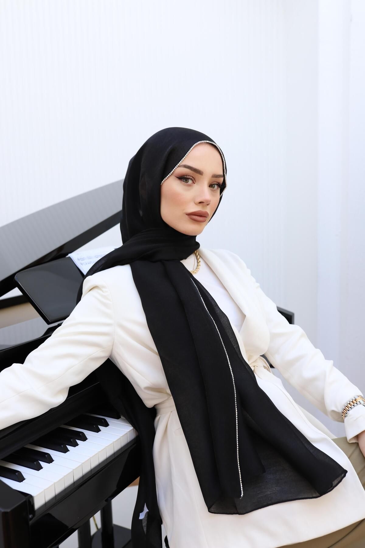 MOD-EXX Siyane Taşlı Detaylı Pırlanta Şal