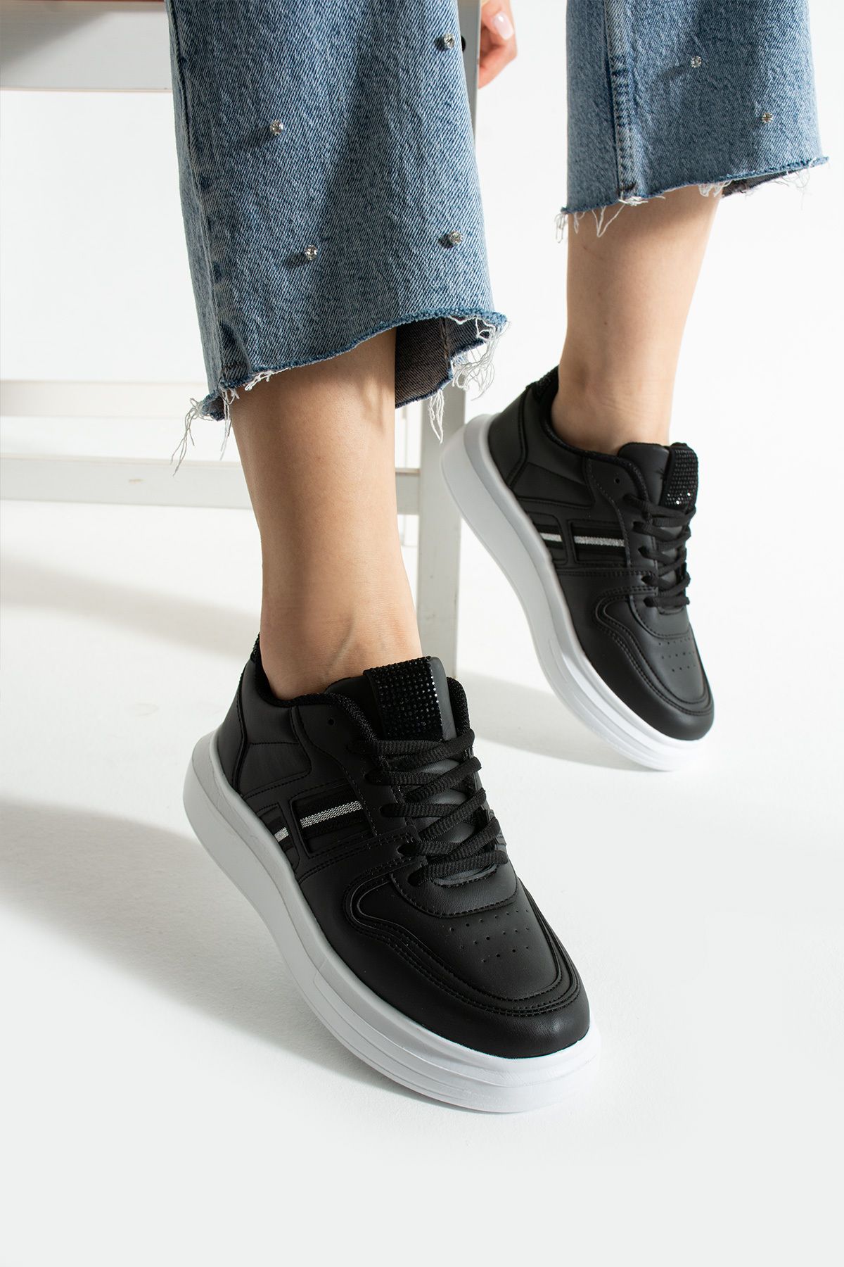 pasyone Siyah Beyaz Kadın Günlük Sneaker Ayakkabı