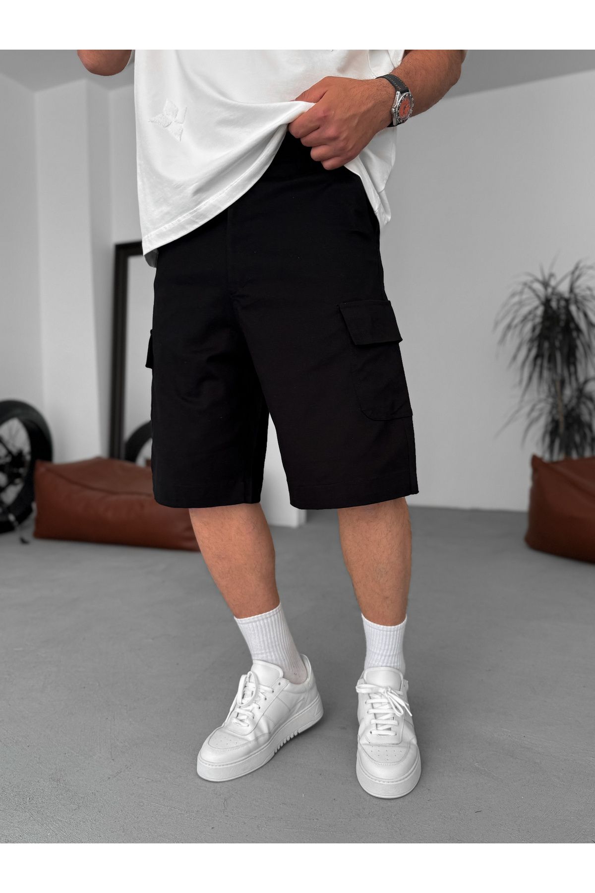 BYBASICMAN Siyah Likralı Gabardin Kargo Şort PM-018