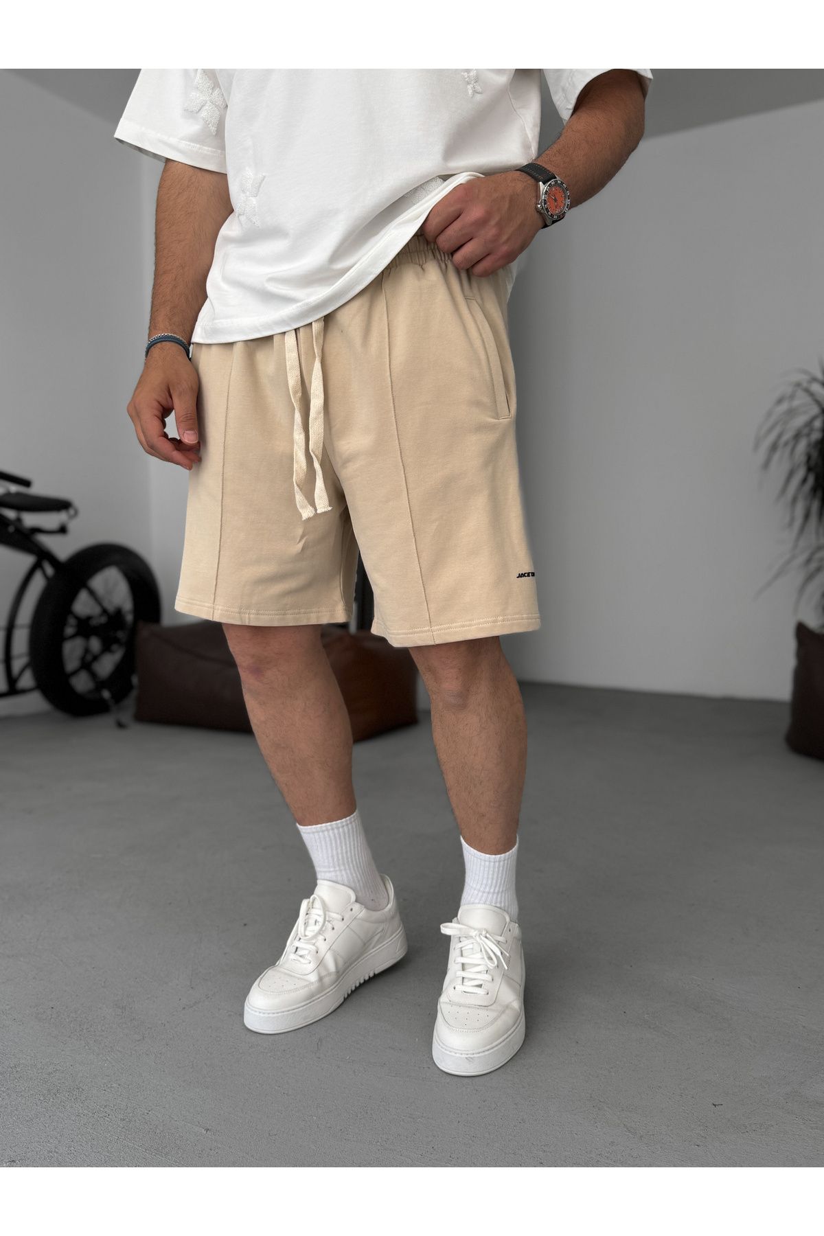BYBASICMAN Bej Önü Dikişli Şort JJ-151