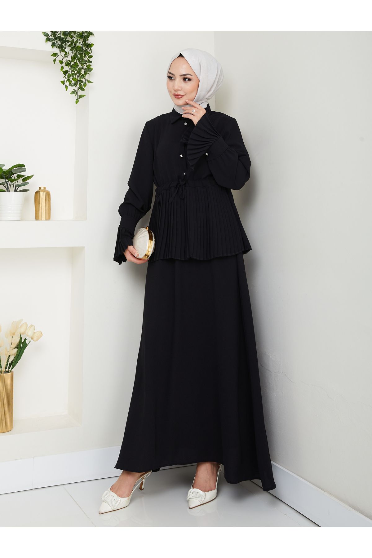EFSUN MODA ETEKLI PİLİSELİ DETAYLI TESETTÜR TAKIM