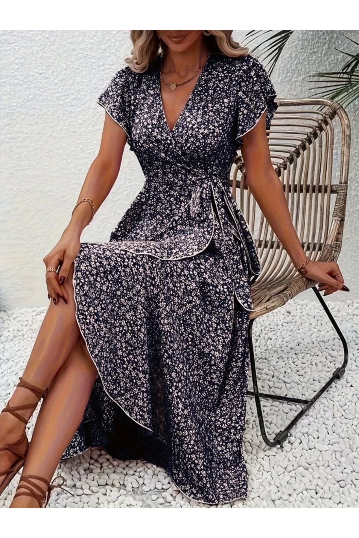 Butik Kadın Kısa Kollu Kruvaze Yakalı Desenli Süprem Elbise