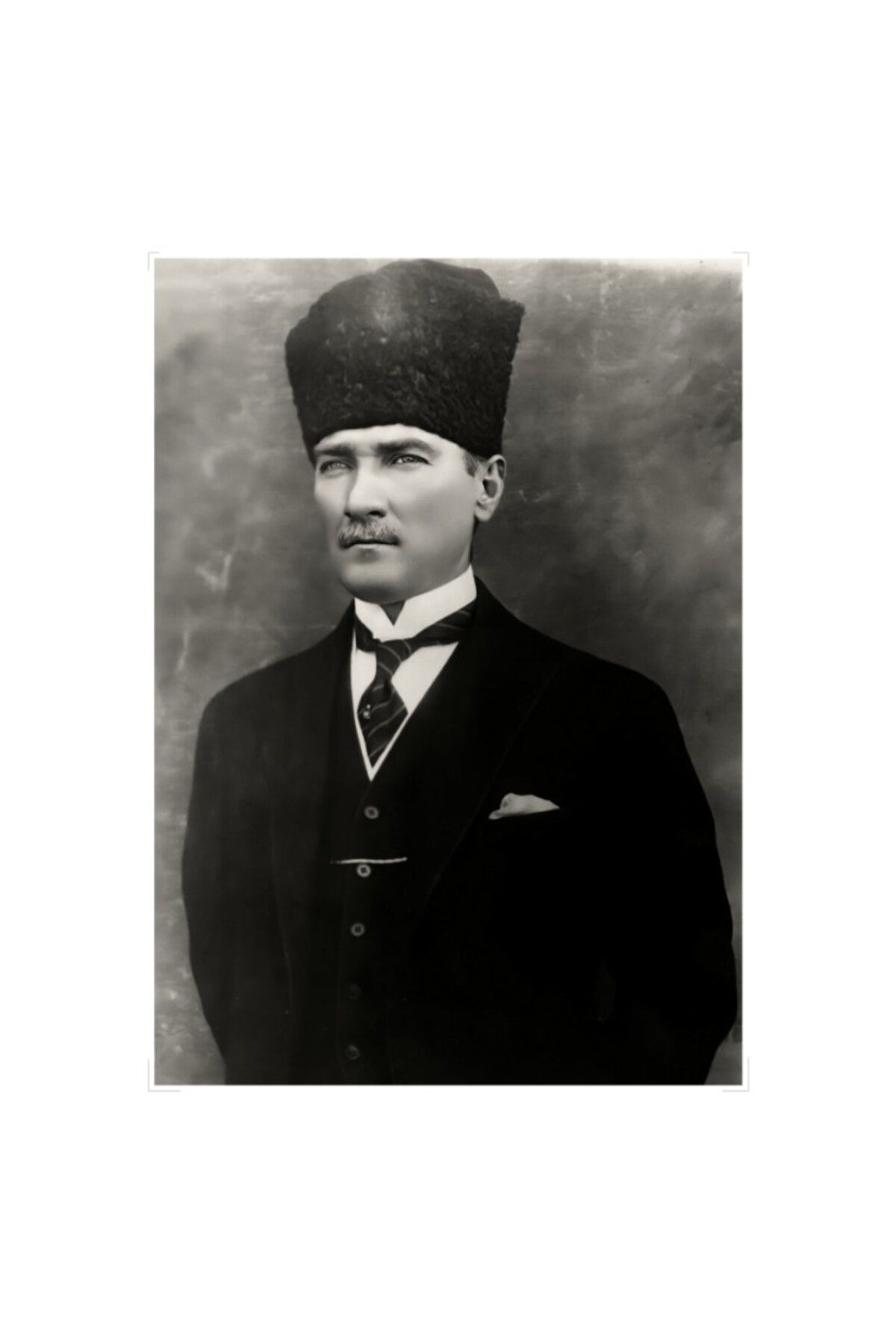KOLİ KOLAY Atatürk Portresi 2