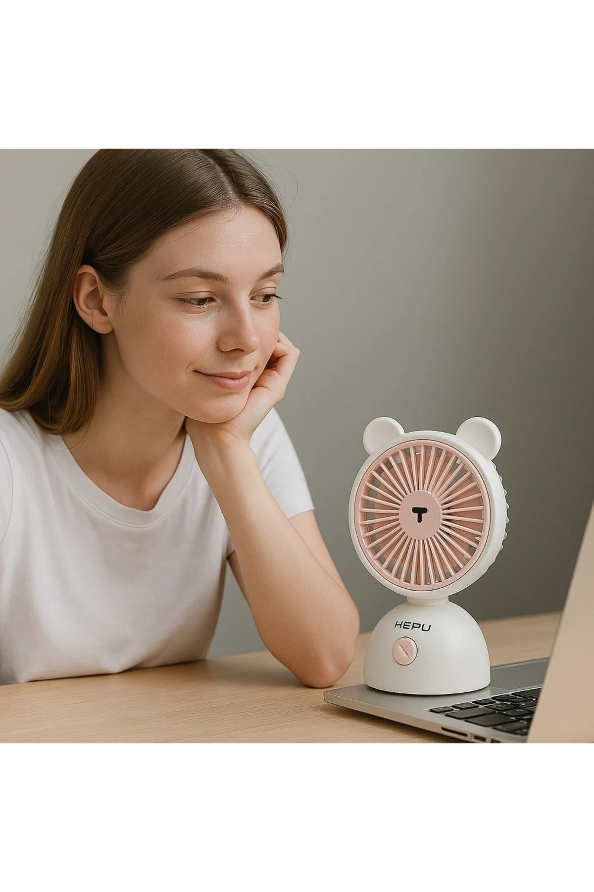 HEPU AKKAYA TECHNOLOGY HEPU HP-F23 USB Şarjlı Sessiz Çalışan Masaüstü Mini Fan – Figürlü
