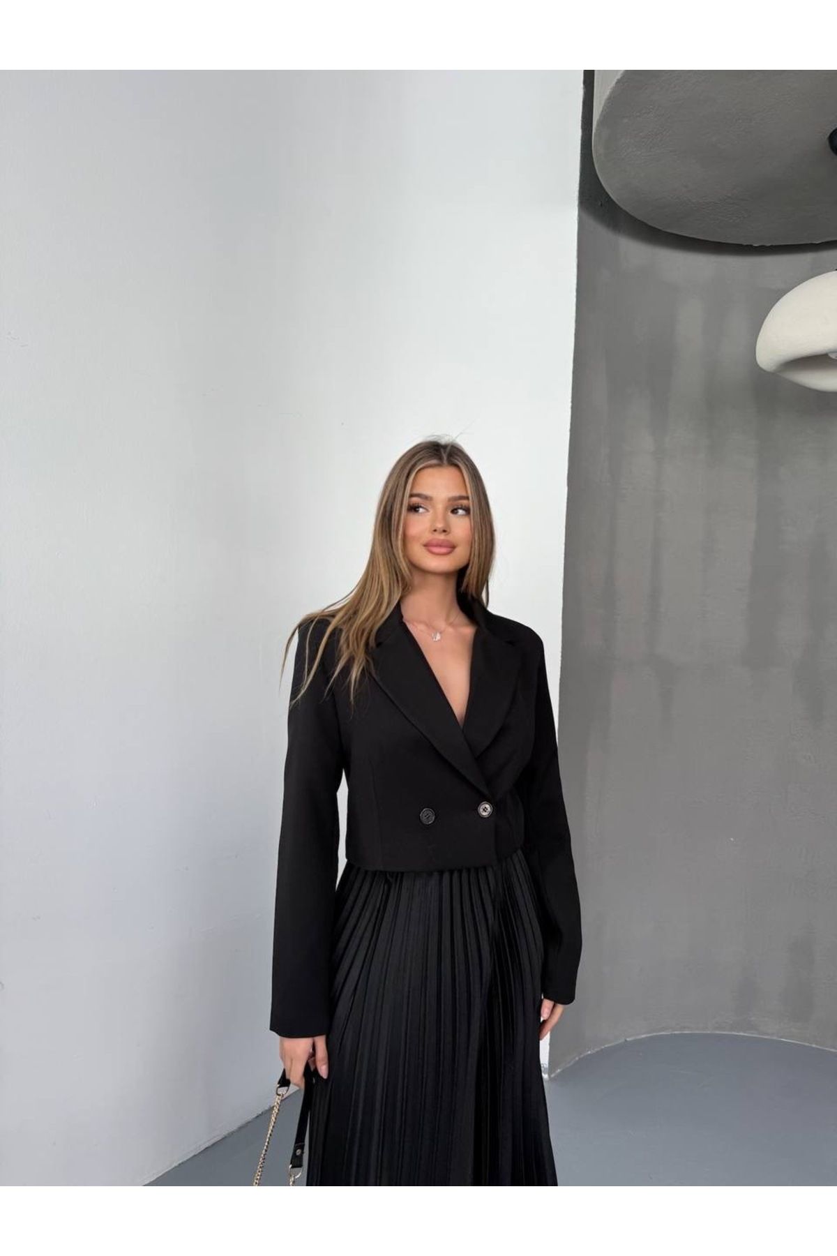 Bahar Altundemir KADIN Düğmeli Kruvaze Crop Blazer Ceket