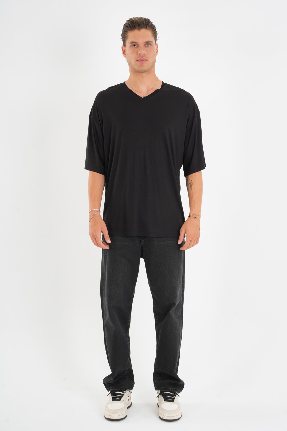 ALEXANDERGARDI V Yaka Oversize T-shirt görsel 2