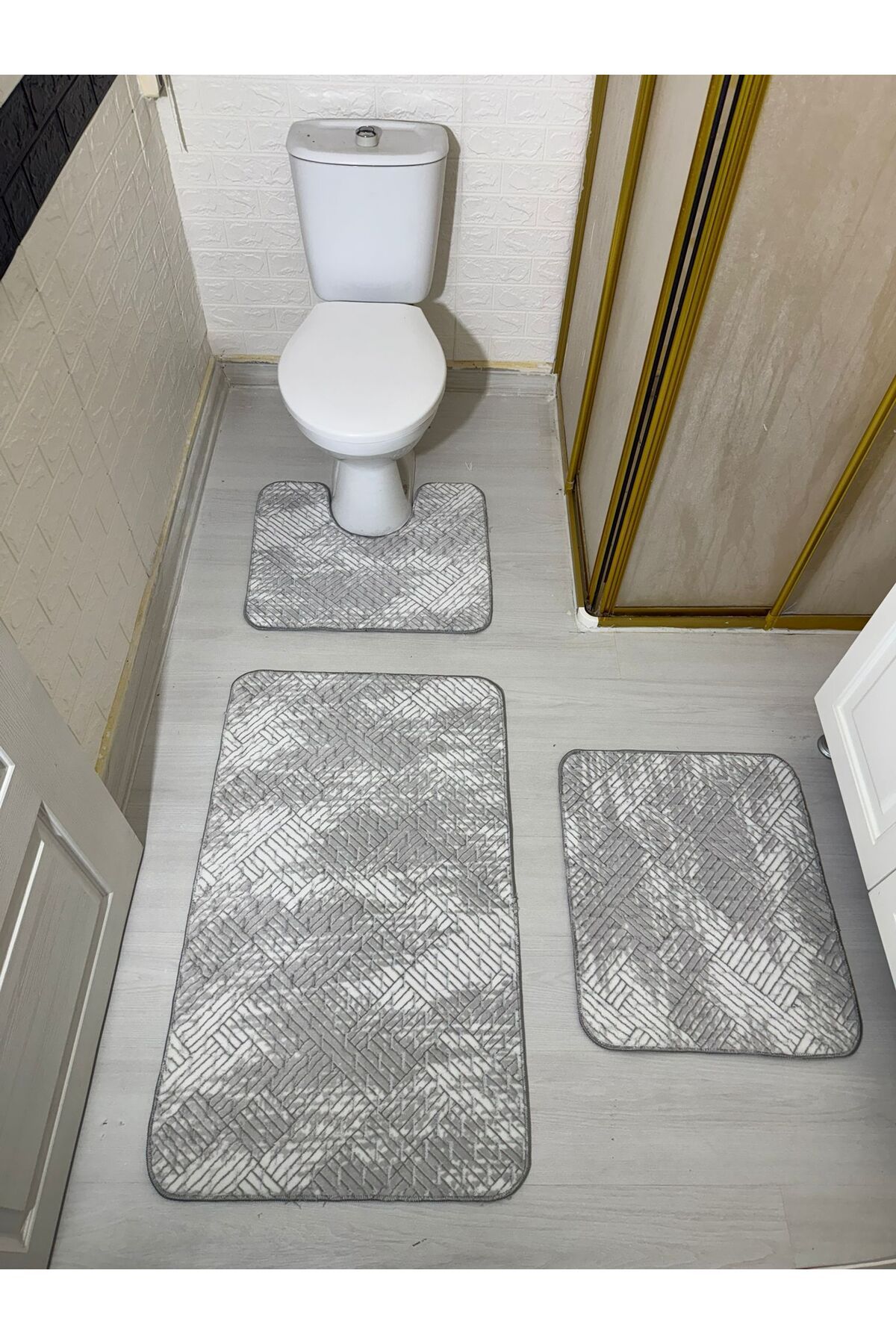 NESLİŞAH HALI Kaymaz taban 60x100 klozet takımı