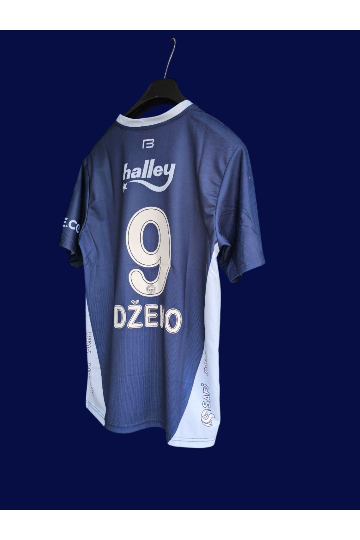 Alaturka Mix Fenerbãhçe 24/25 sezonu DZEKO 9 ALTERNATİF FORMASI