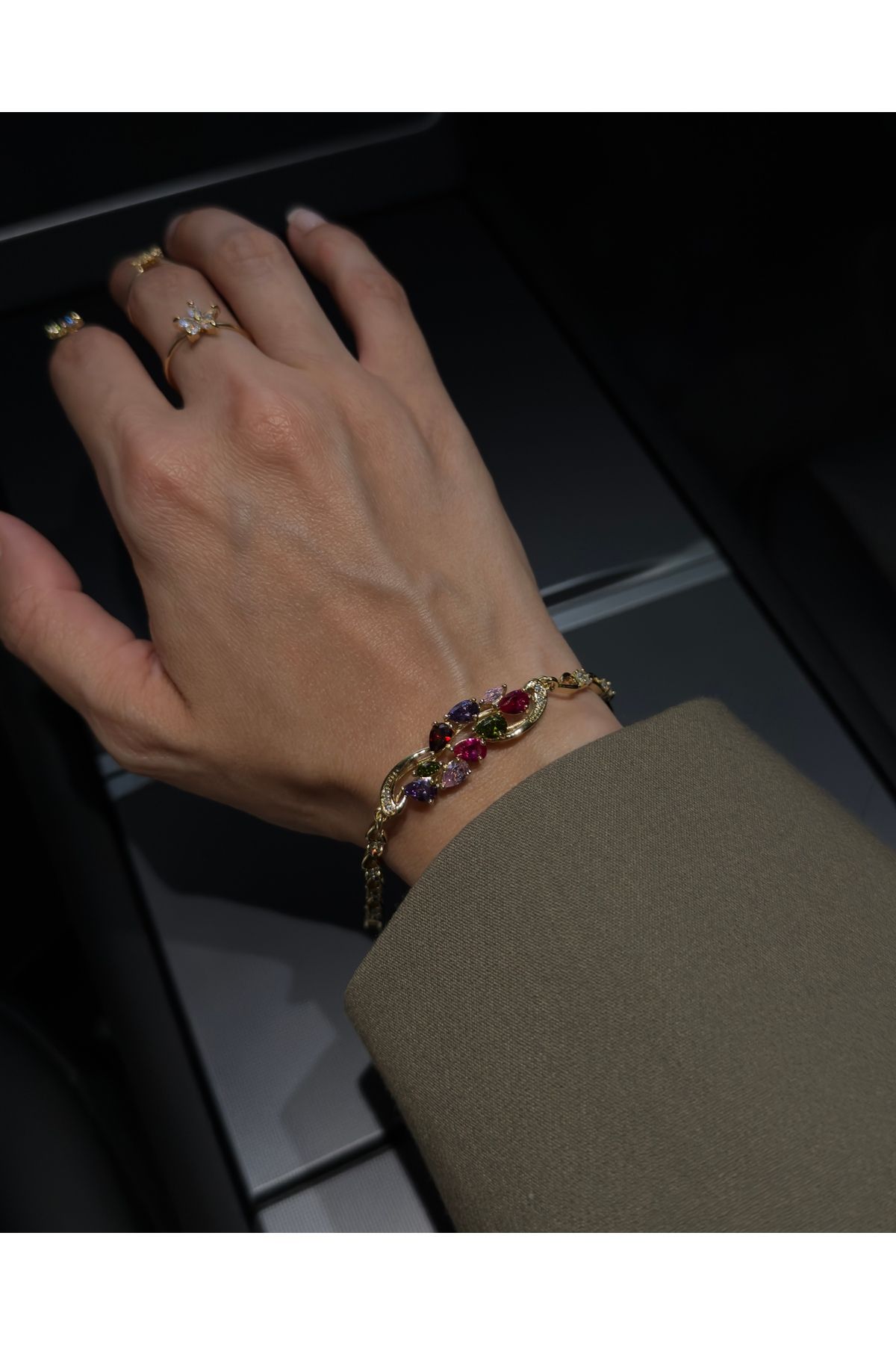 kems jewels Tasarım Model Renkli Zirkon Taşlı Altın Kaplama Çelik Bileklik