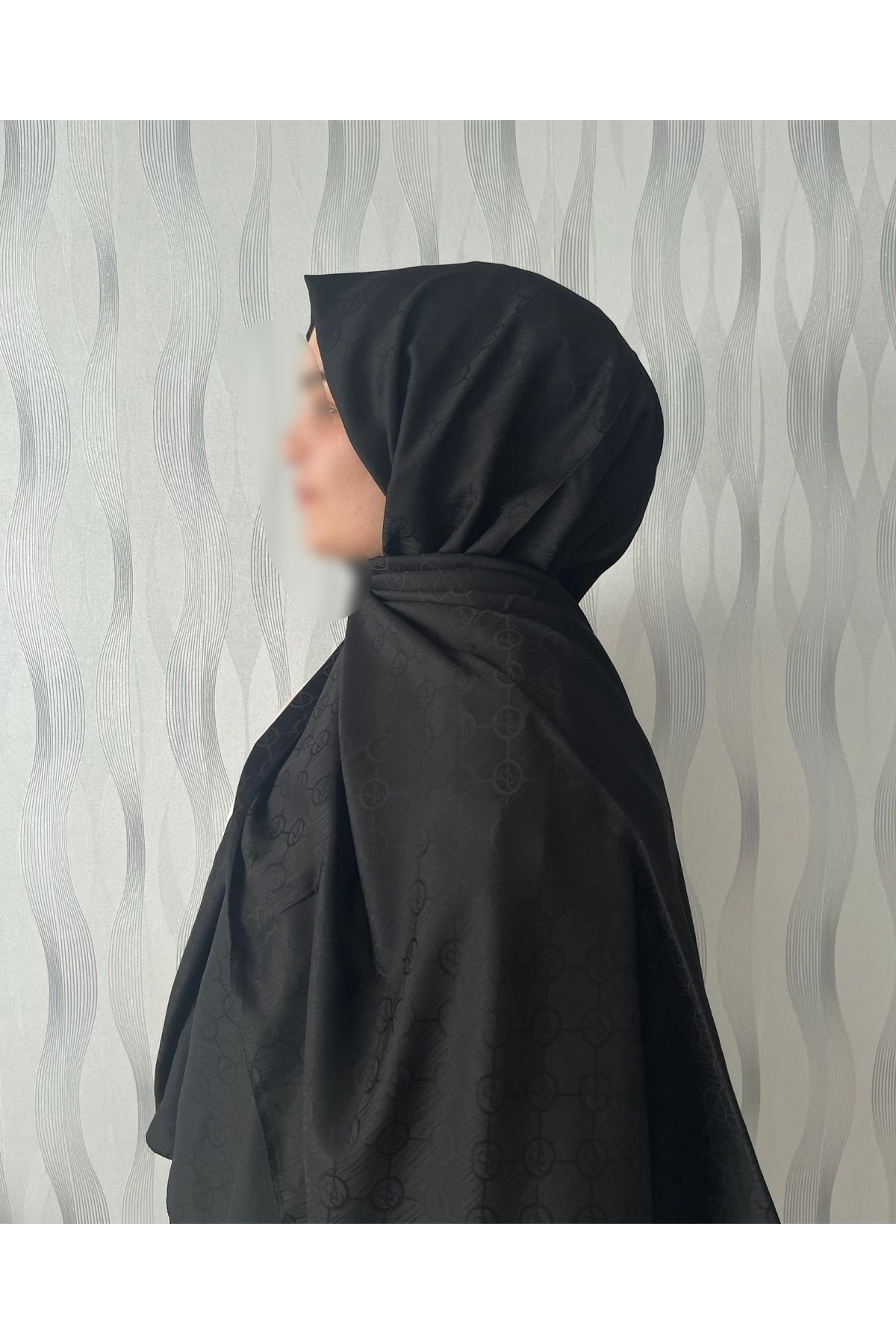 Almeza jewellery Vs desen siyah ipek şal