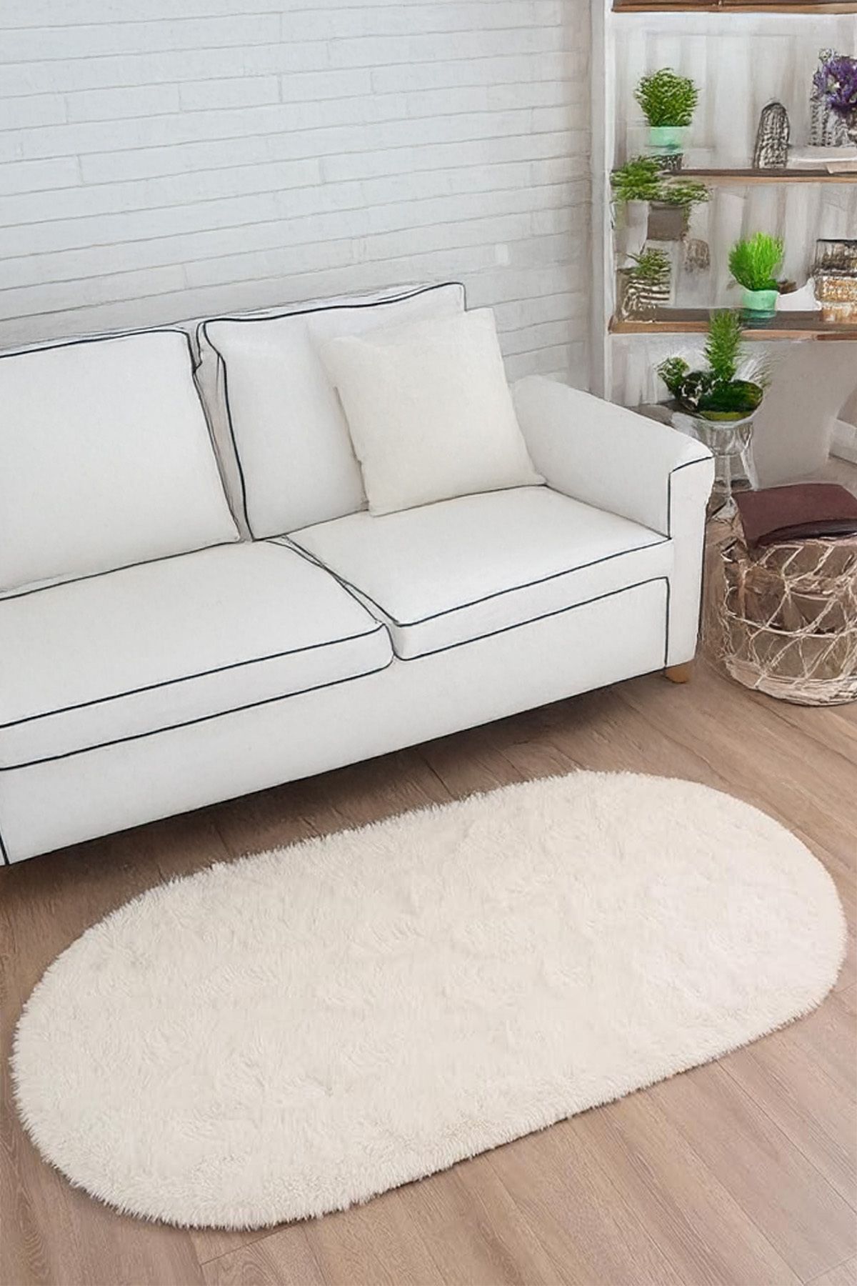 LOFT HOME CONSEPT Krem Oval Post Halı Peluş Kaymaz Dot Taban Antibakteriyel Makinada Yıkanabilir Yolluk Yumuşak