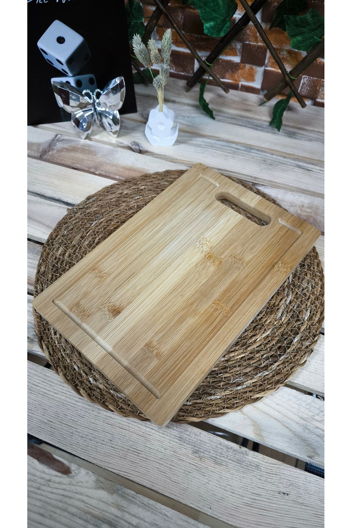SOSYETE HOME41 BAMBU KESME TAHTASI OLUKLU 19CM*29CM