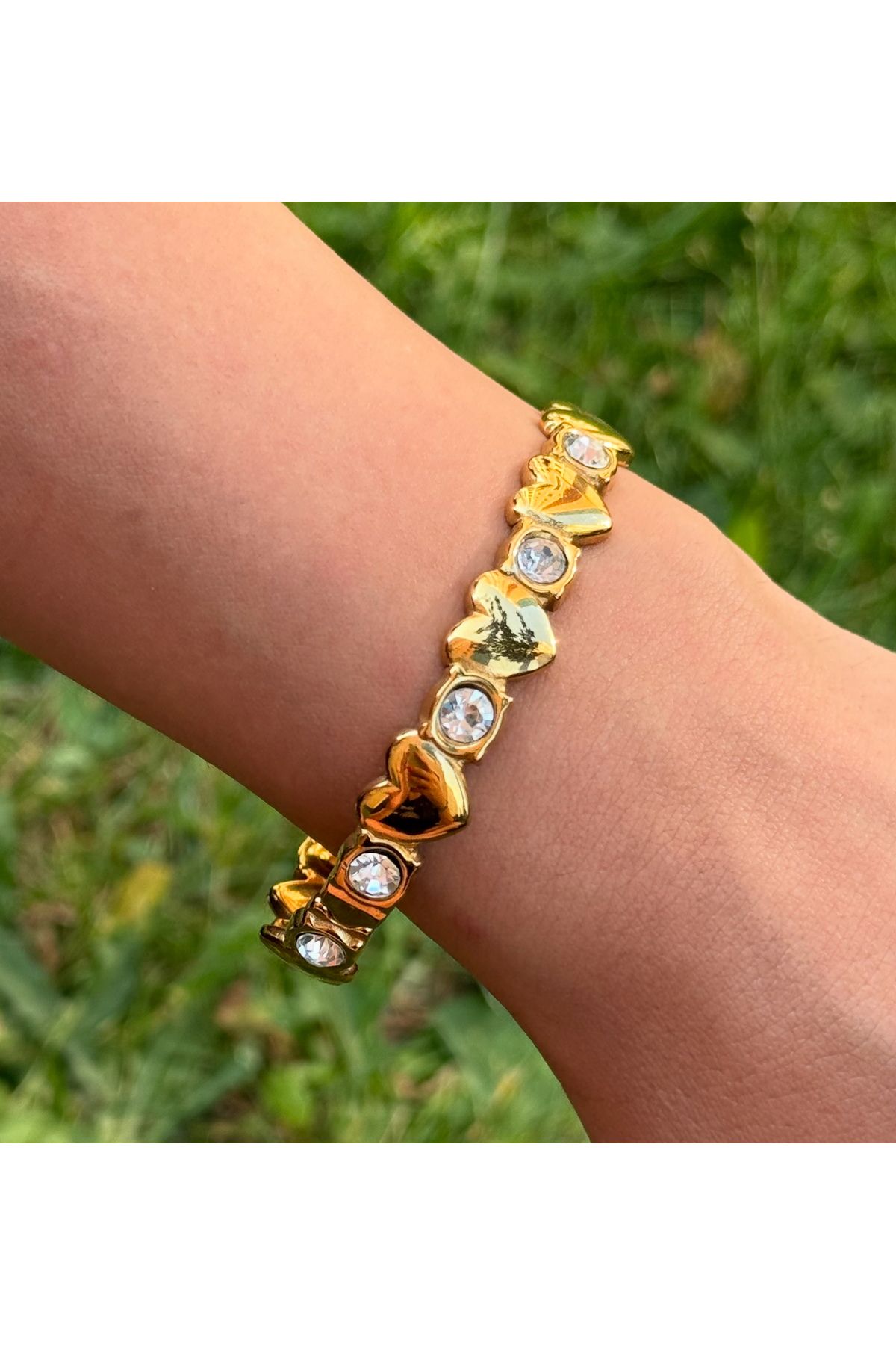 ARMELİA ACCESORİES Armelia Accessories Taşlı Kalp Figürlü Gold Çelik Bileklik