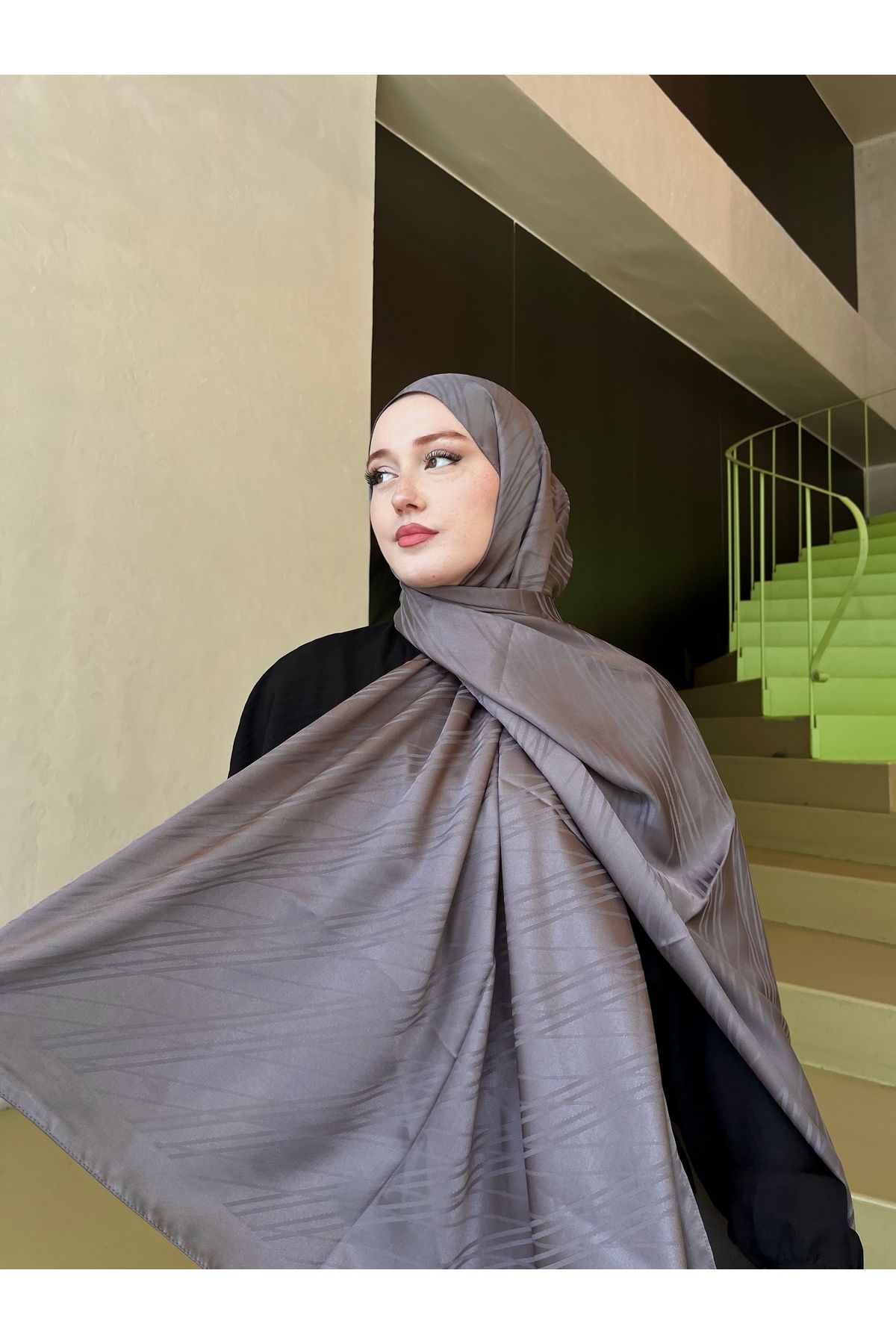 hijabchi İpeksi Jakar Şal Çizgi Desen -