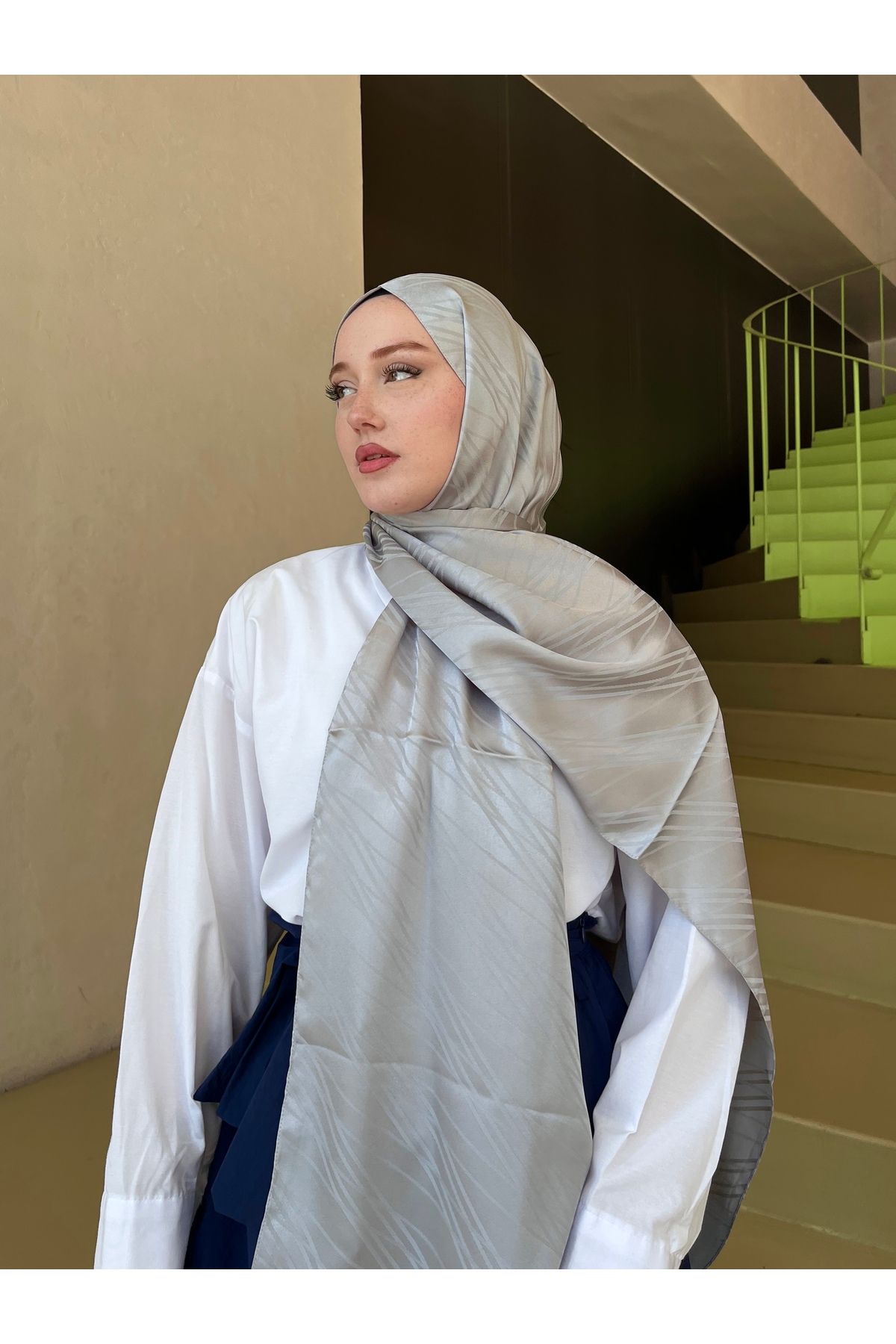 hijabchi İpeksi Jakar Şal Çizgi Desen -