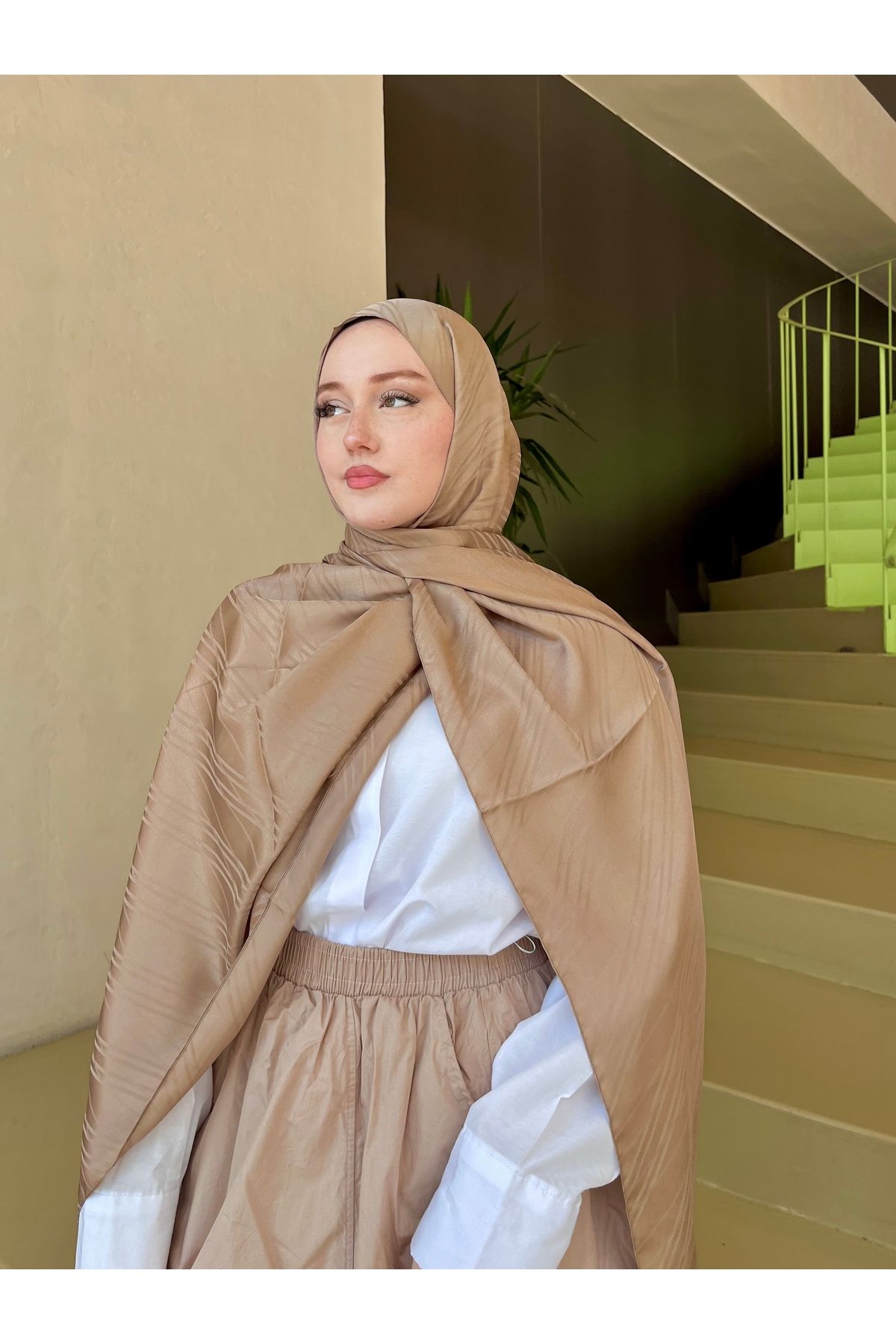 hijabchi İpeksi Jakar Şal Çizgi Desen -