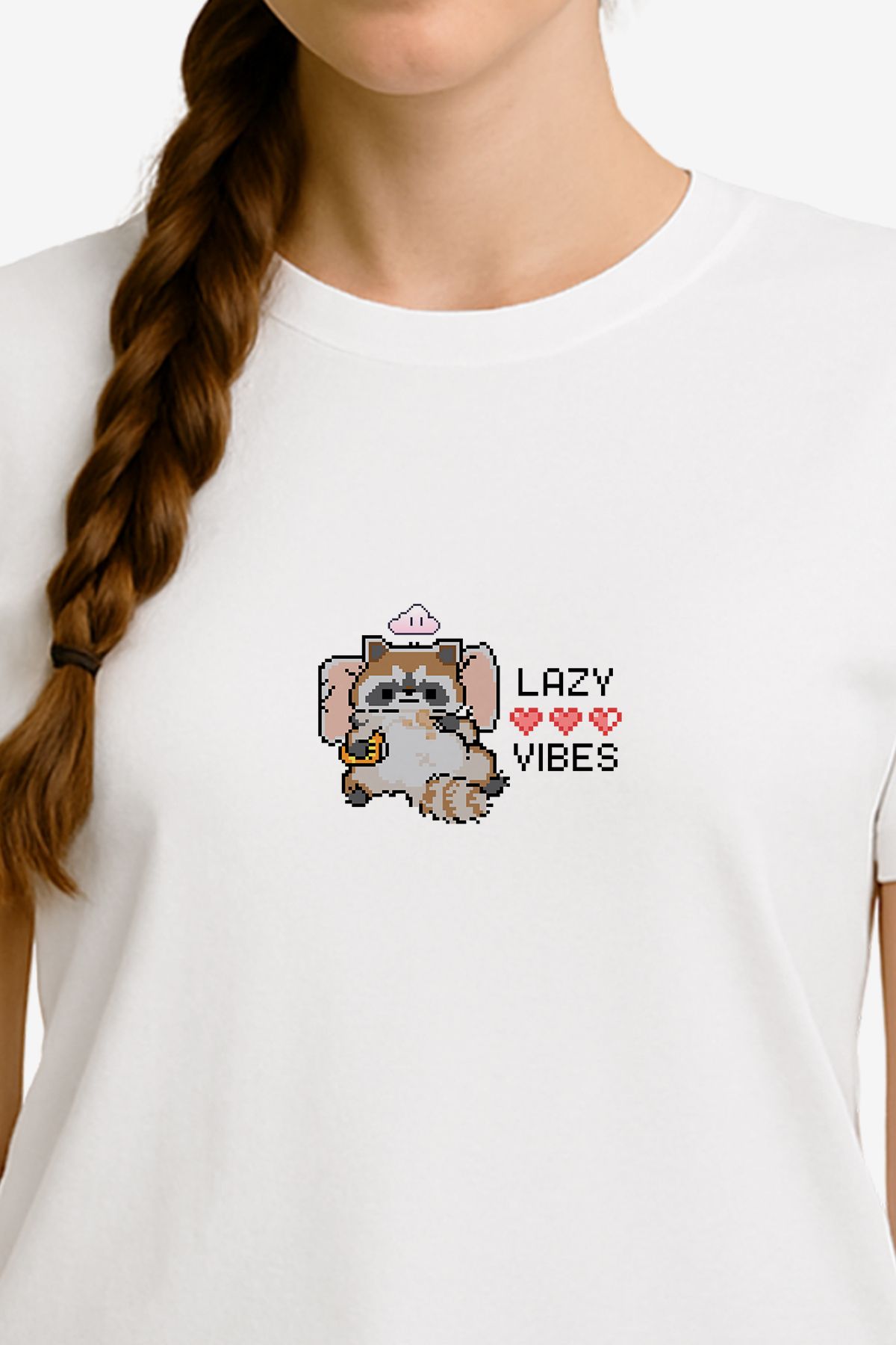 FANA Kadın Beyaz Tişört Retro Minimal Pixel Rakun Baskılı Yazlık T-shirt