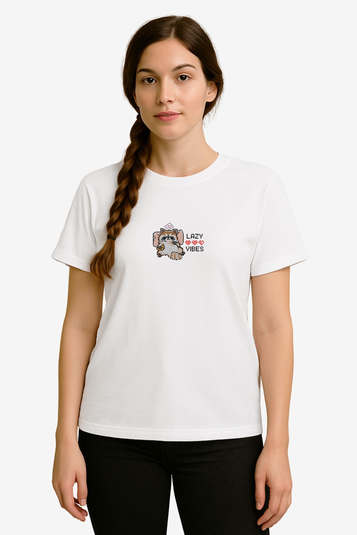 FANA Kadın Beyaz Tişört Retro Minimal Pixel Rakun Baskılı Yazlık T-shirt