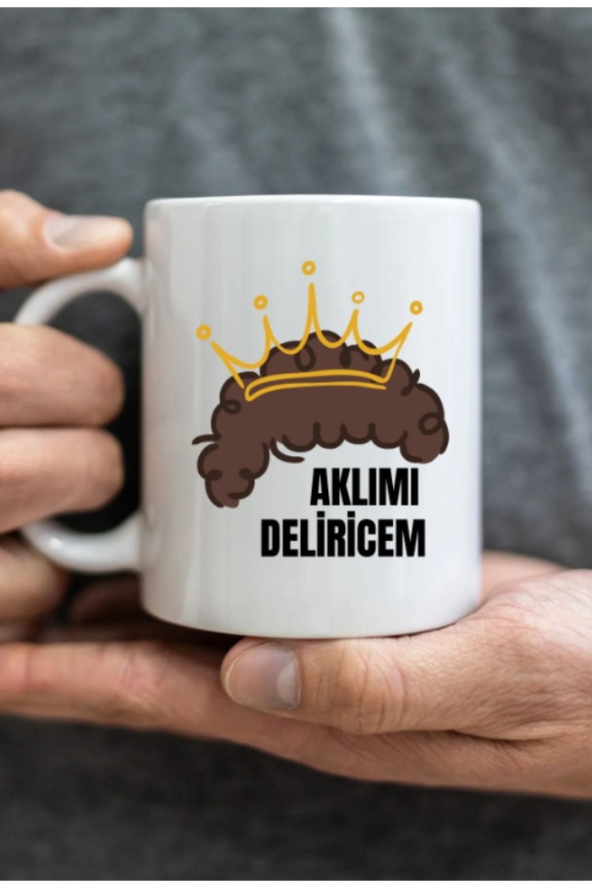 Layer Home Aklımı Deliricem Baskılı Kupa Bardak – Porselen, Dayanıklı ve Eğlenceli!