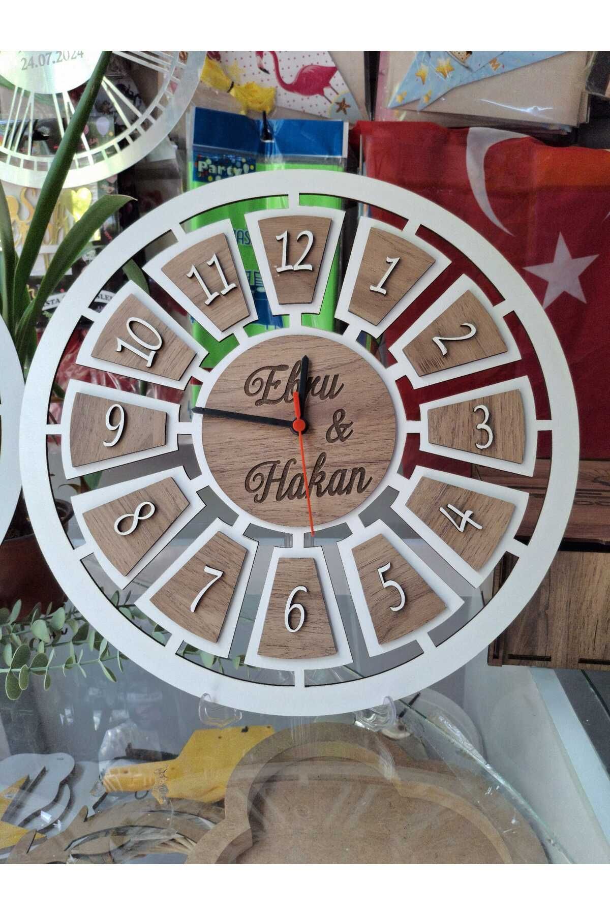 AYLAZERKESİM HEDİYELİK EŞYA ahşap kazıma saat