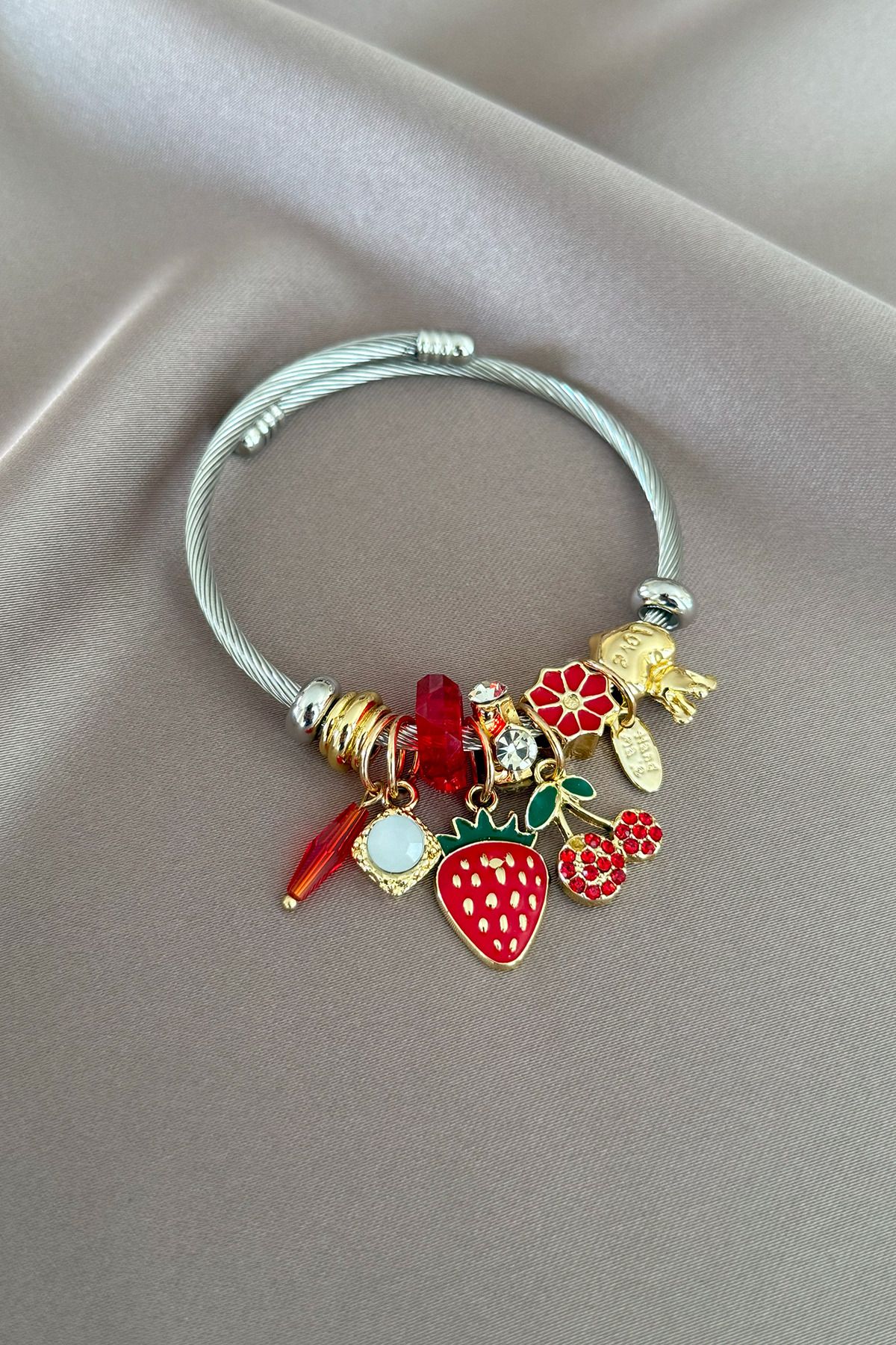 laria jewelry Çilek Charm Bileklik