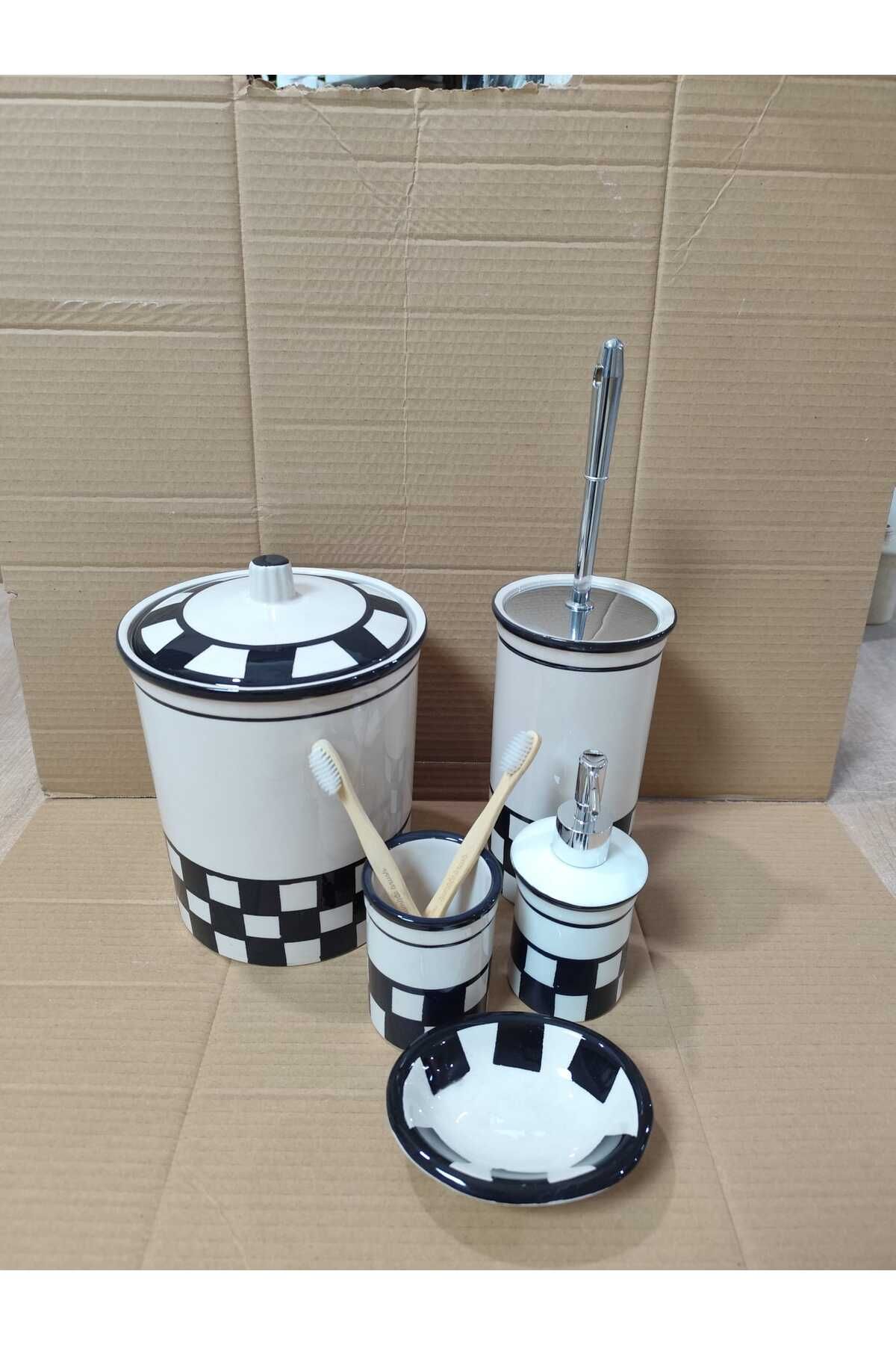 RED SERAMİK Dara Collection Dama Desen 5li Banyo Seti