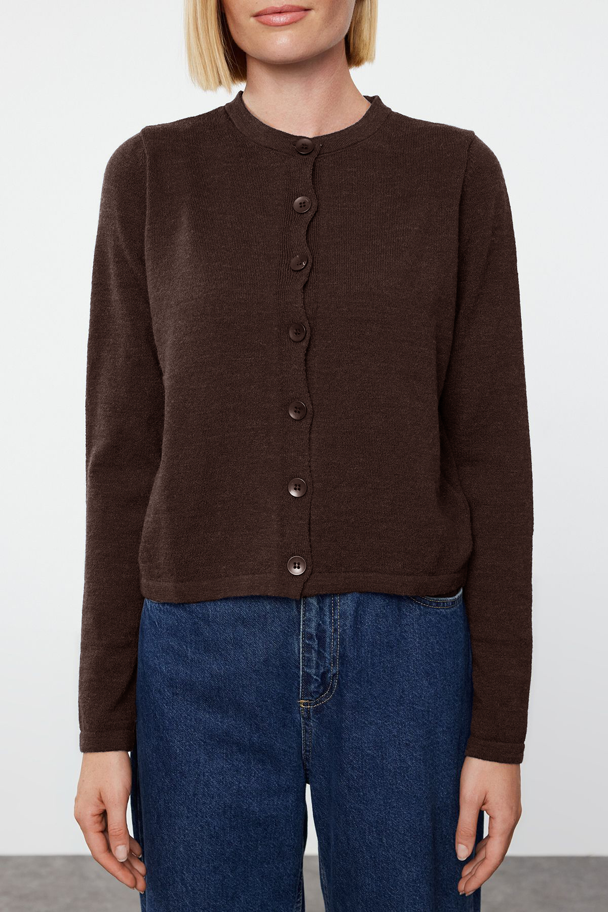 Trendyolmilla  Kahverengi Yünlü Ceket Görünümlü Triko Hırka TWOAW25HI00049 - Görsel 3