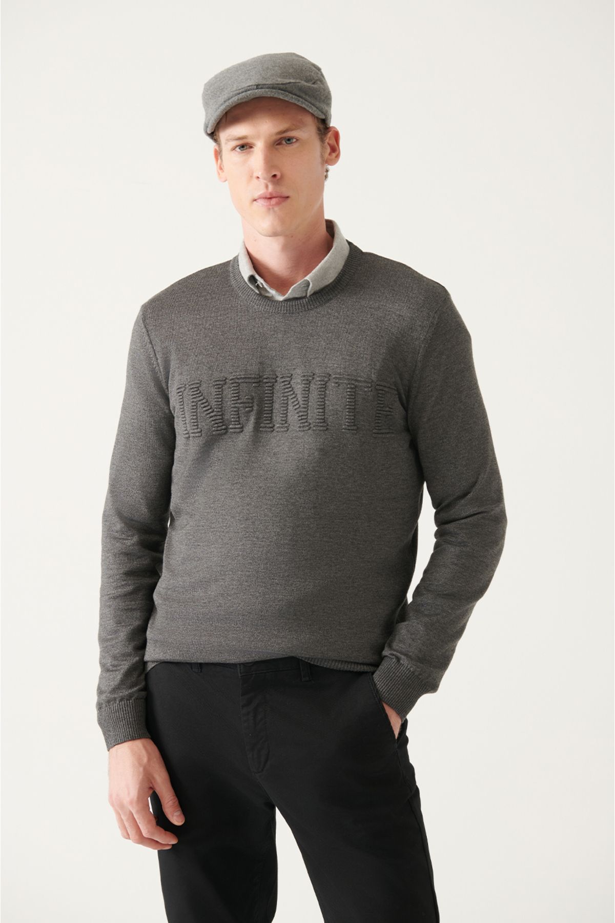 Avva-Grauer Herren-Strickpullover aus Baumwolle mit Rundhalsausschnitt A22y5075 3