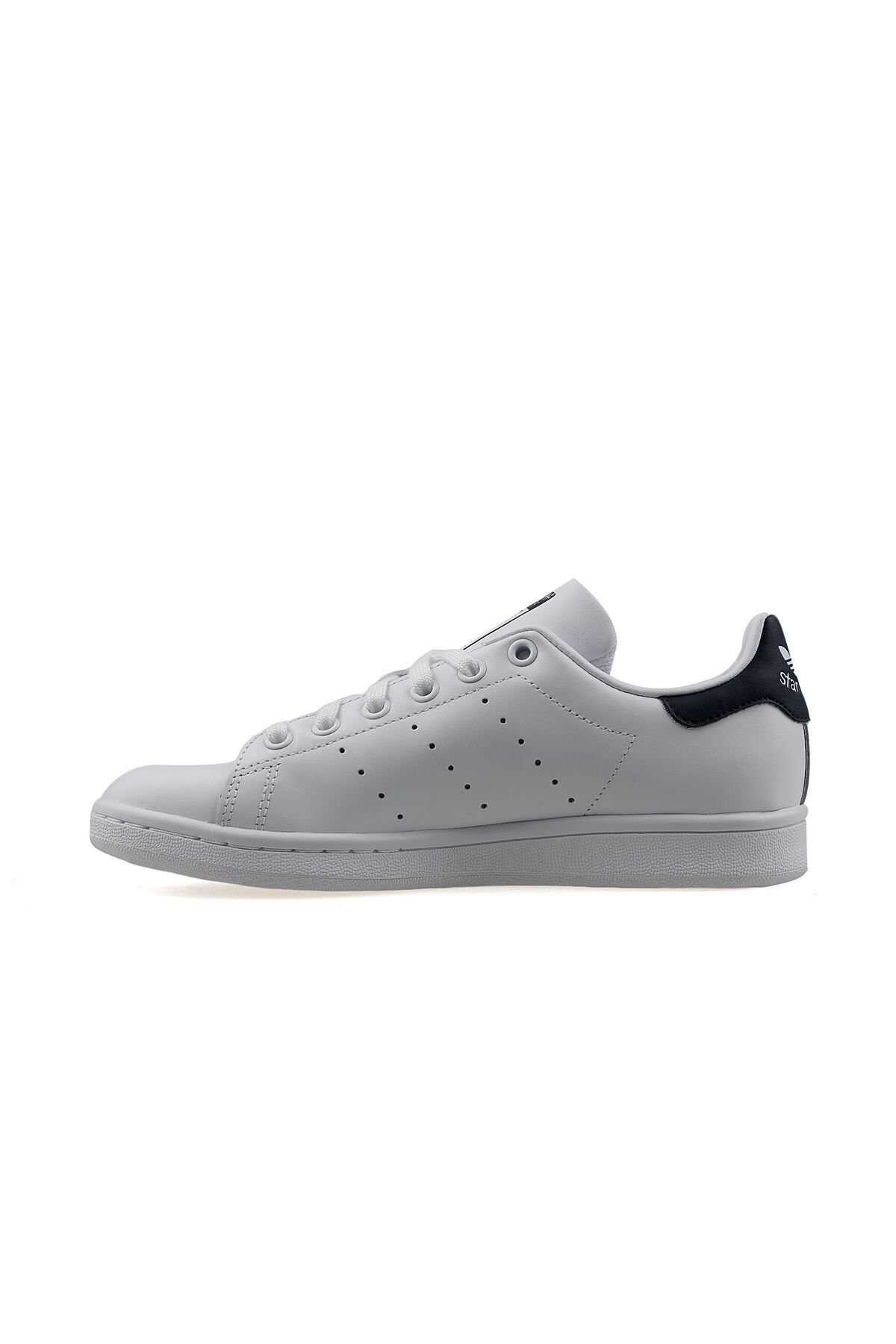 adidas-Pantofi sport albi unisex Stan Smith M20325 2