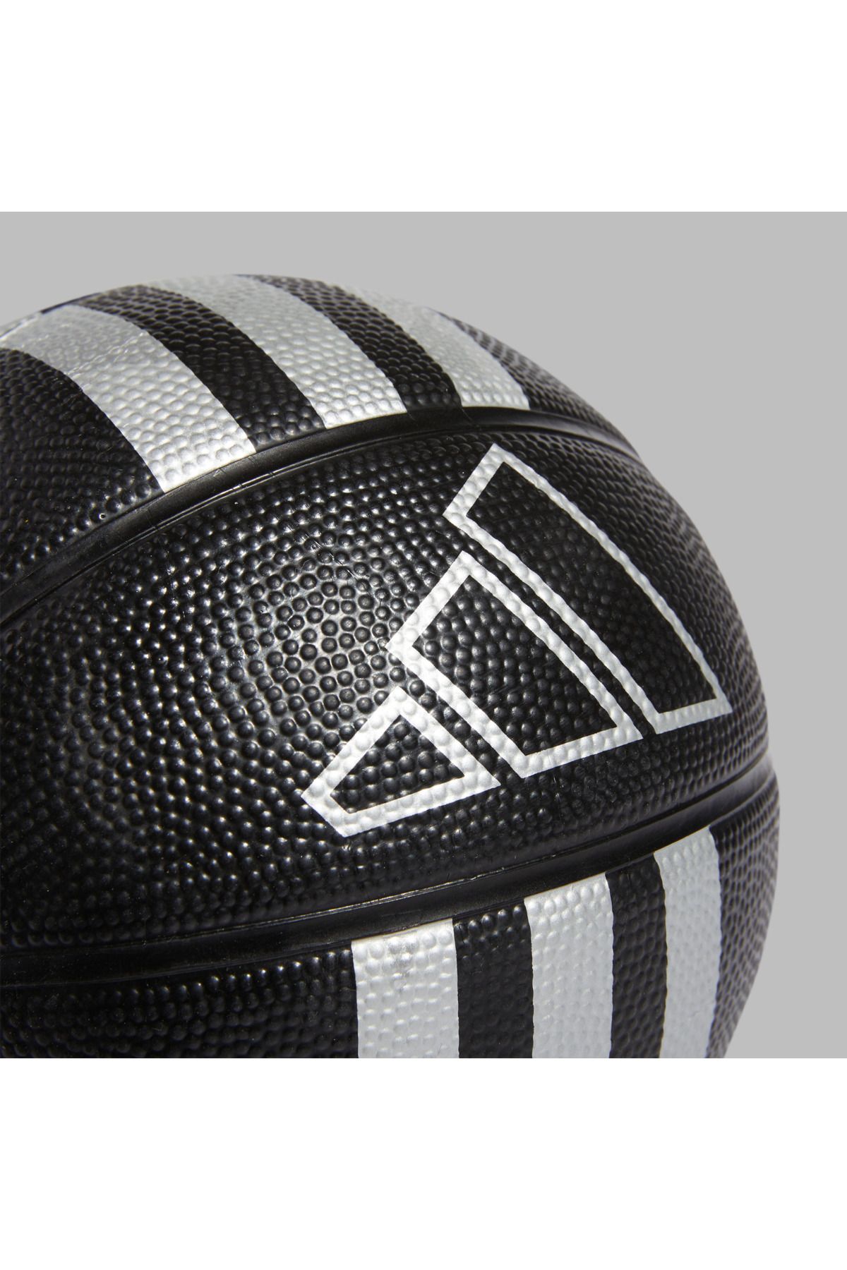 توپ بسکتبال سیاه لاستیکی HM4972 اورجینال adidas