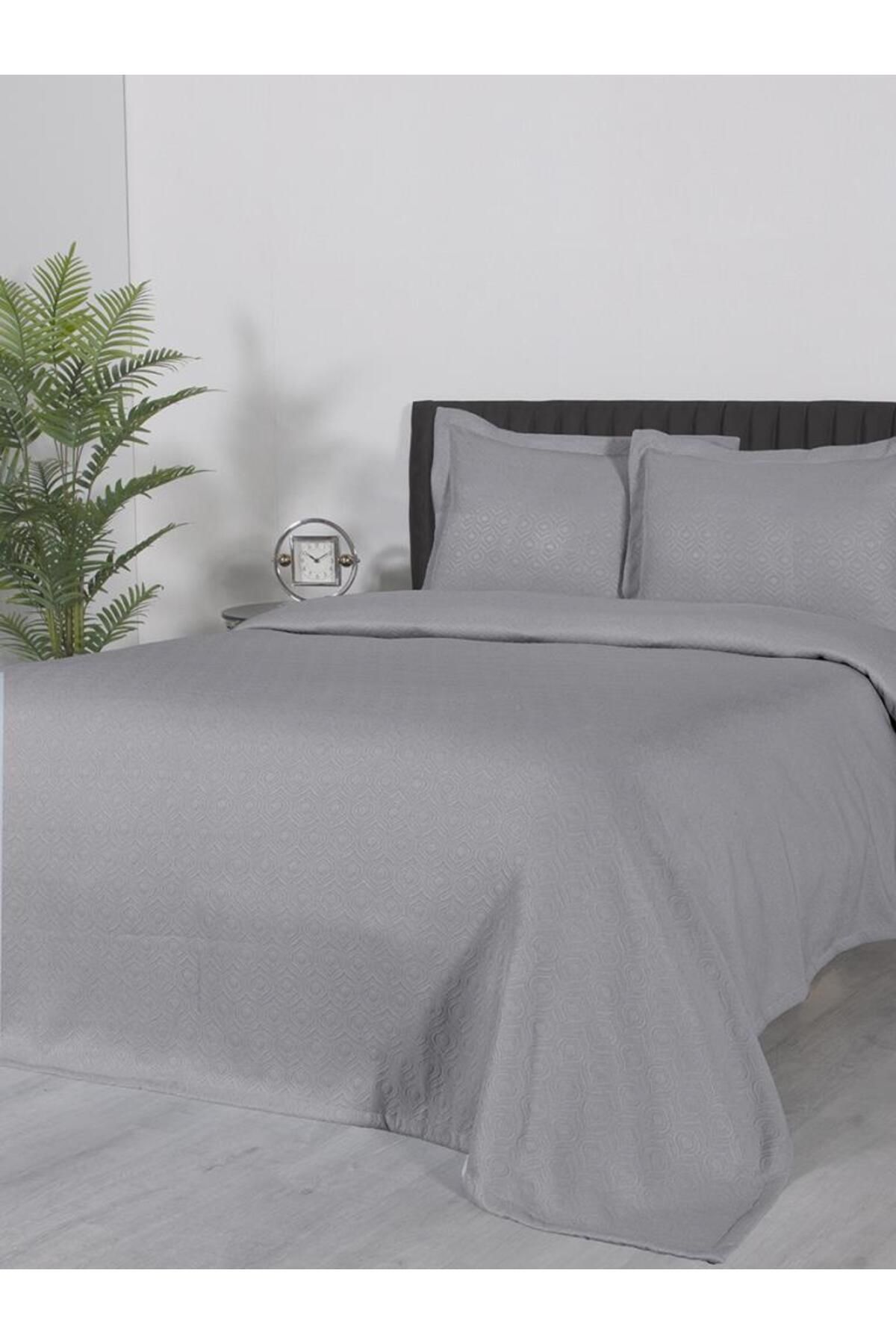 Karna Home Yatak Örtüsü Marisa – Nefes Alabilen, Hafif ve Şık Tasarımlı