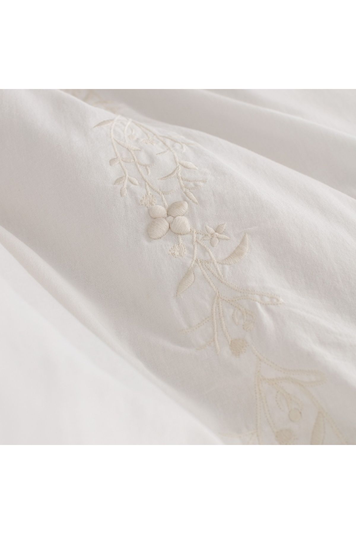 Madame Coco-Loris Doppelbett-Bettbezug-Set, 100 % Baumwolle, bestickt, Ecru 7