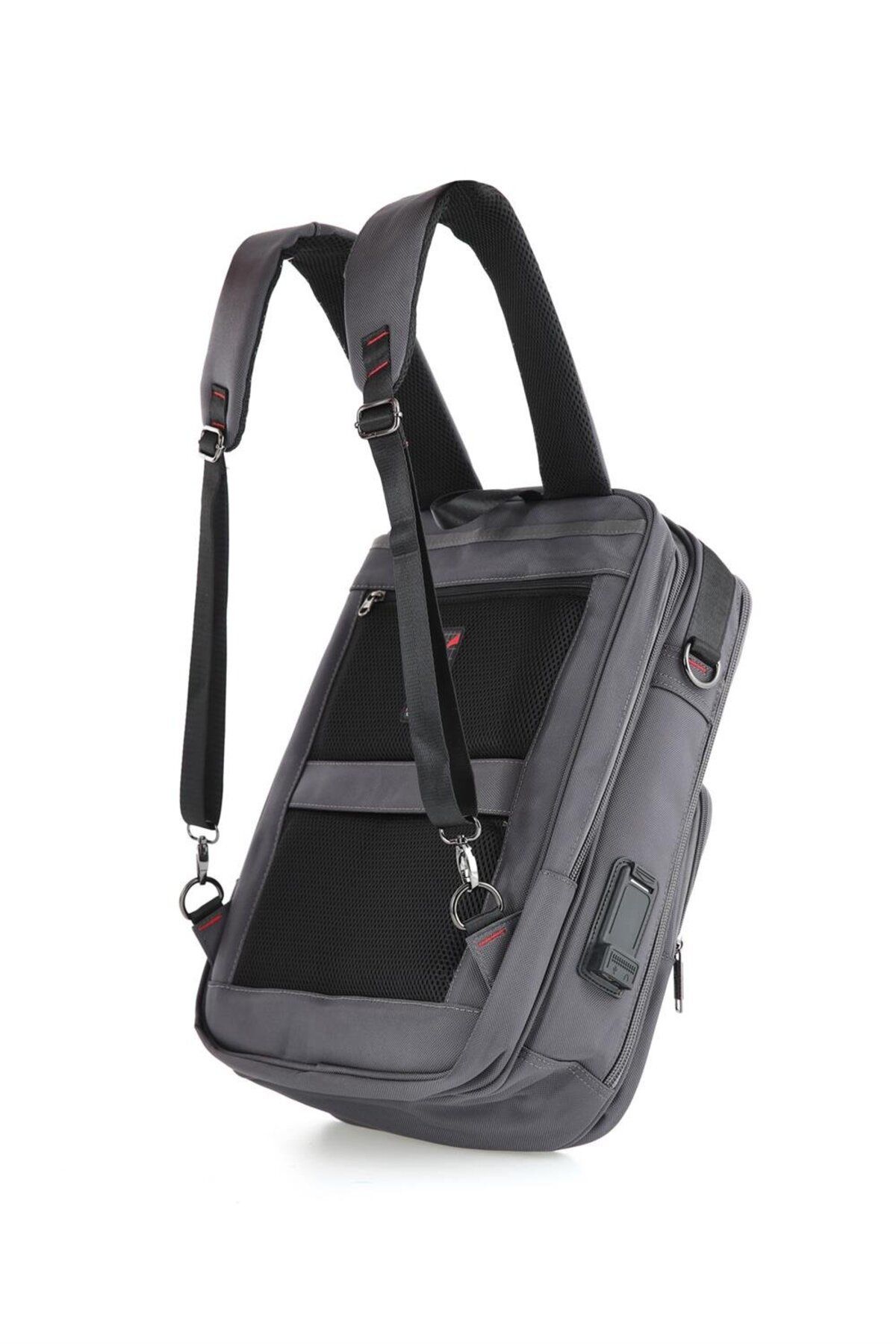 ÇÇS-51270 Backpack with Lockable USB Port and Cross Shoulder Strap 5