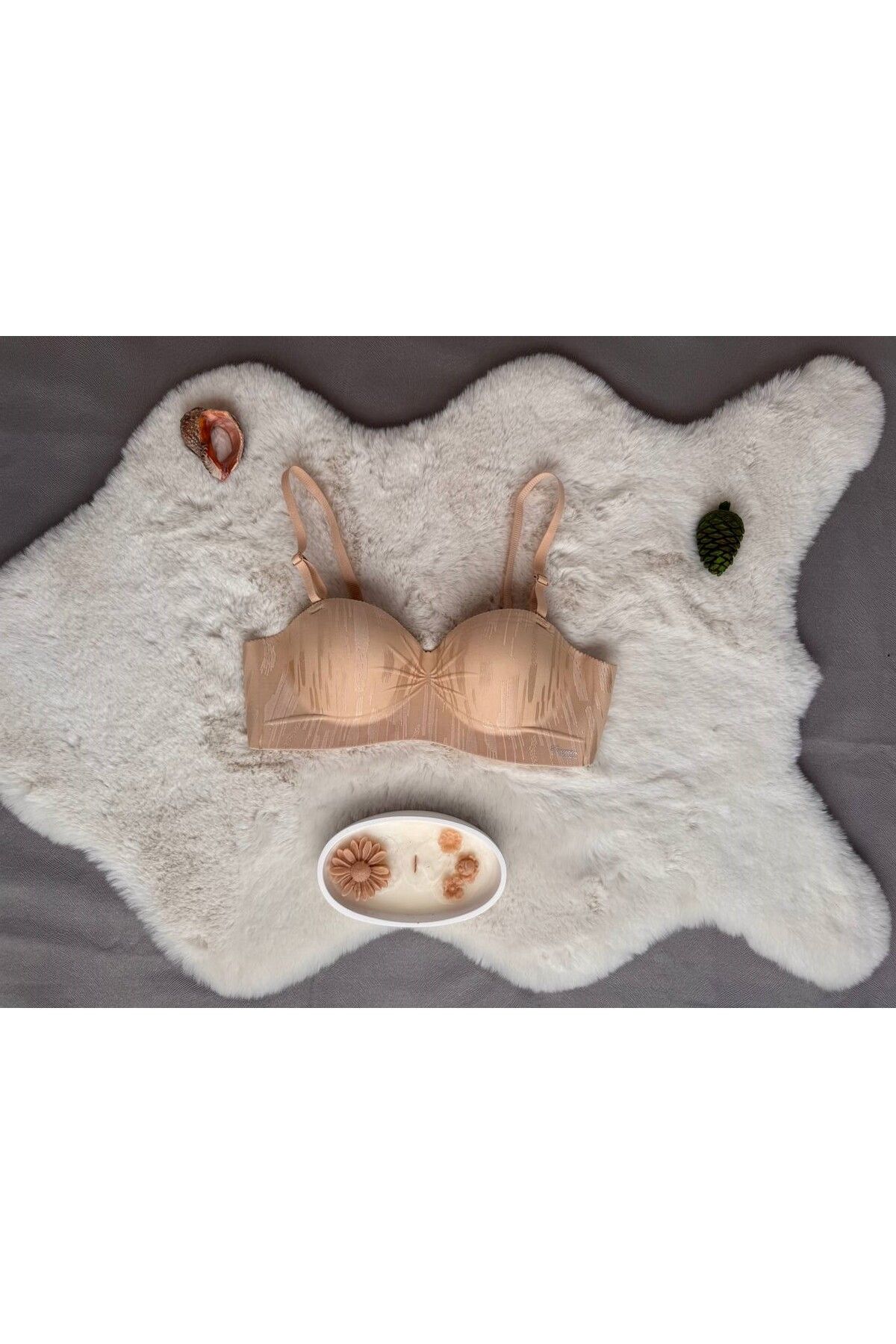 Love Angels Lazer Kesim Dikişsiz Sütyen, Dolgulu İz Yapmaz Balensiz Sütyen