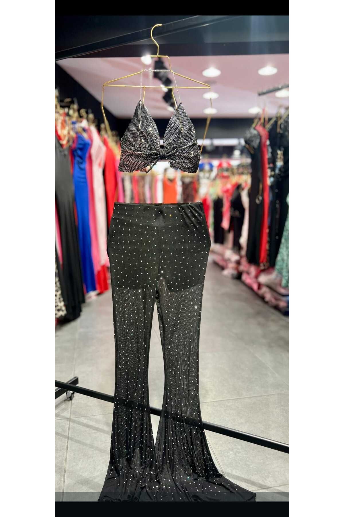 Miss Kurdele Taş Detaylı Zırh Crop Top