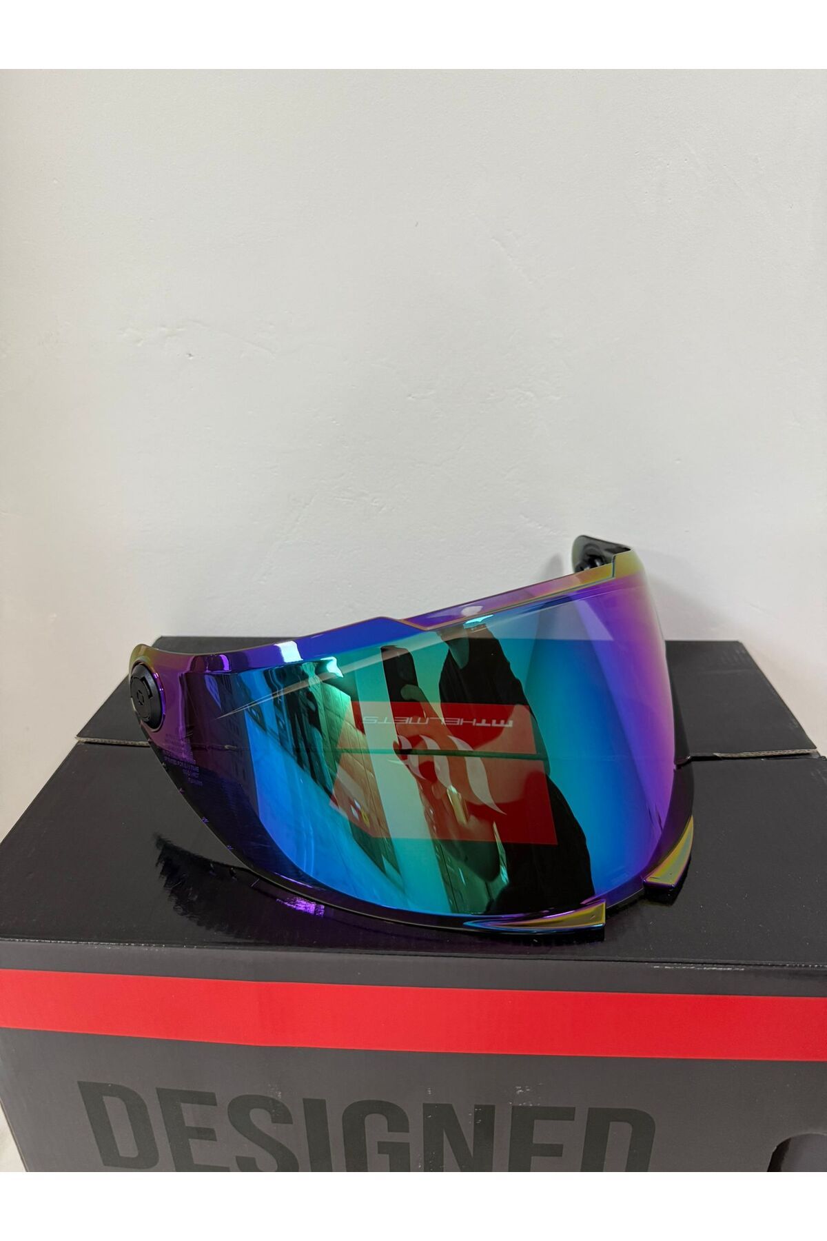 OKYANUSMOTO V28 V28B THUNDER 4 KASK VİZÖRÜ IRIDYUM RENKLI