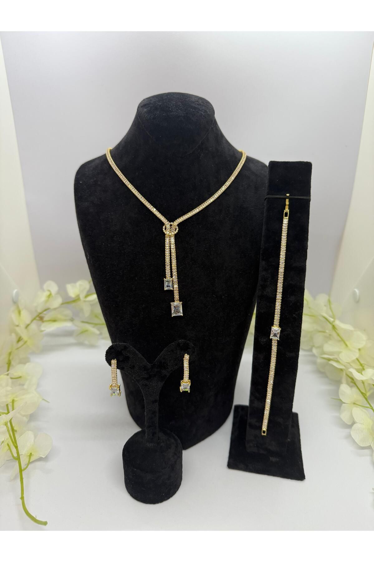 Constanza Exclusive 22 Ayar Altın Kaplama Gecenin Işıltısı Lvd646