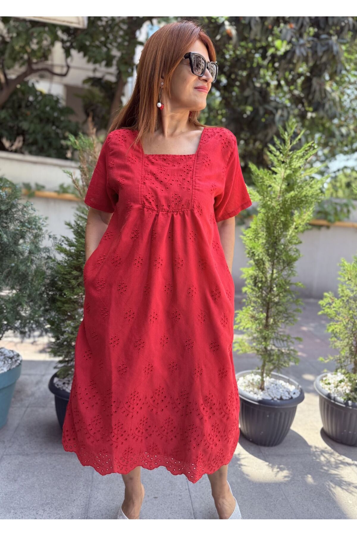 DenizEge Kare Yaka Brode Elbise Kırmızı-46