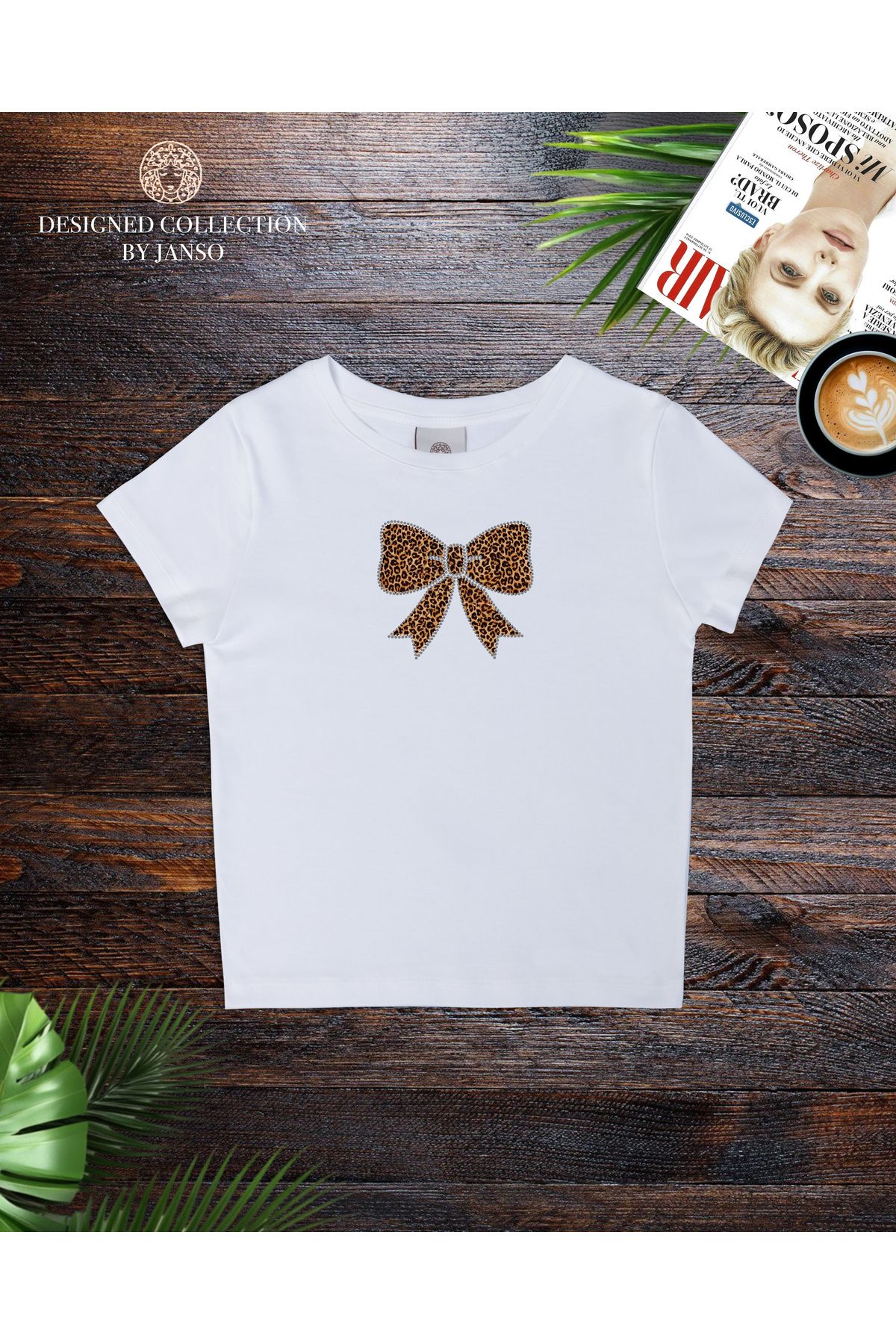 JANSO GROUP - KADIN KISA KOLLU CROP TSHIRT BASKILI Vionika Kaplanı PAMUKLU PENYE KUMAŞ