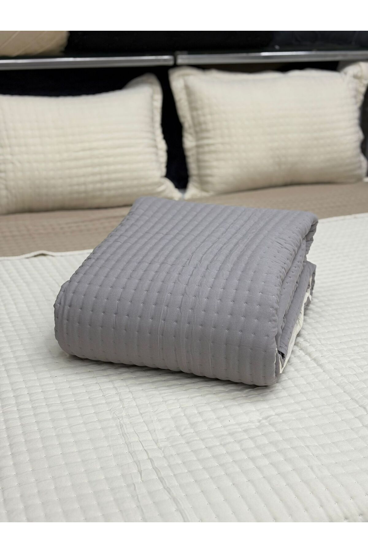 FİBELLA HOME COLLECTİON Çift Taraflı Günlük Nakışlı Yumoş Yatak Örtüsü | %100 Pamuk | 2'li Yastık Kılıfı | Pike Takımı
