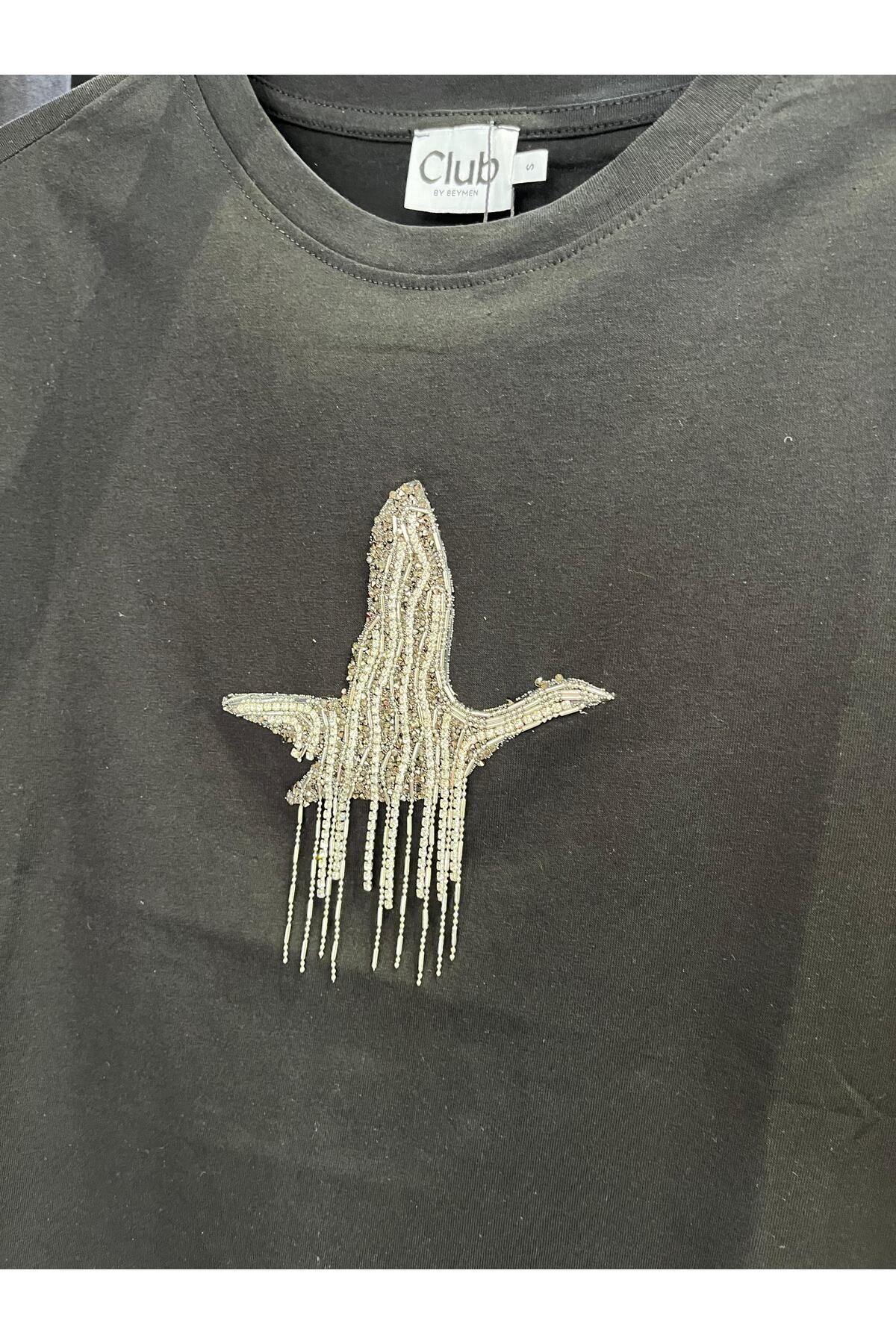 Butik kuş detaylı taşlı tshirt siyah