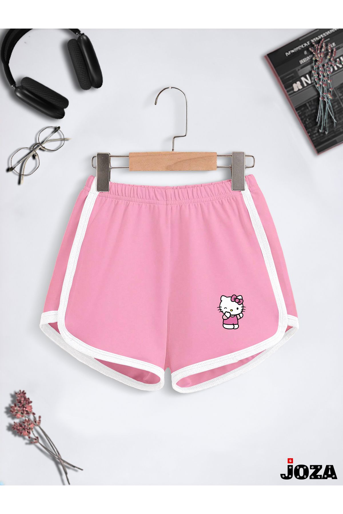 Jobia Outdoors Kadın Slim Fit Renkli Hello Kitty Baskılı Tekli Biyeli Penye Mini Şort (Dar Kalıp )