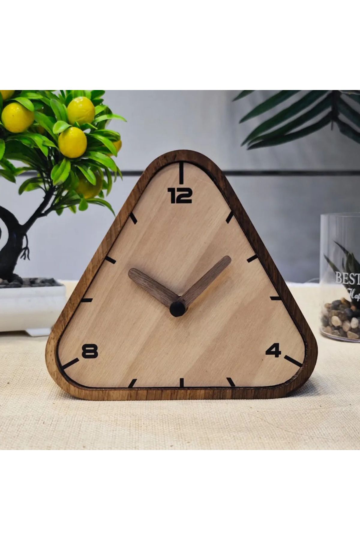 CNZ WOOD Ceviz Üçgen Masa Saati