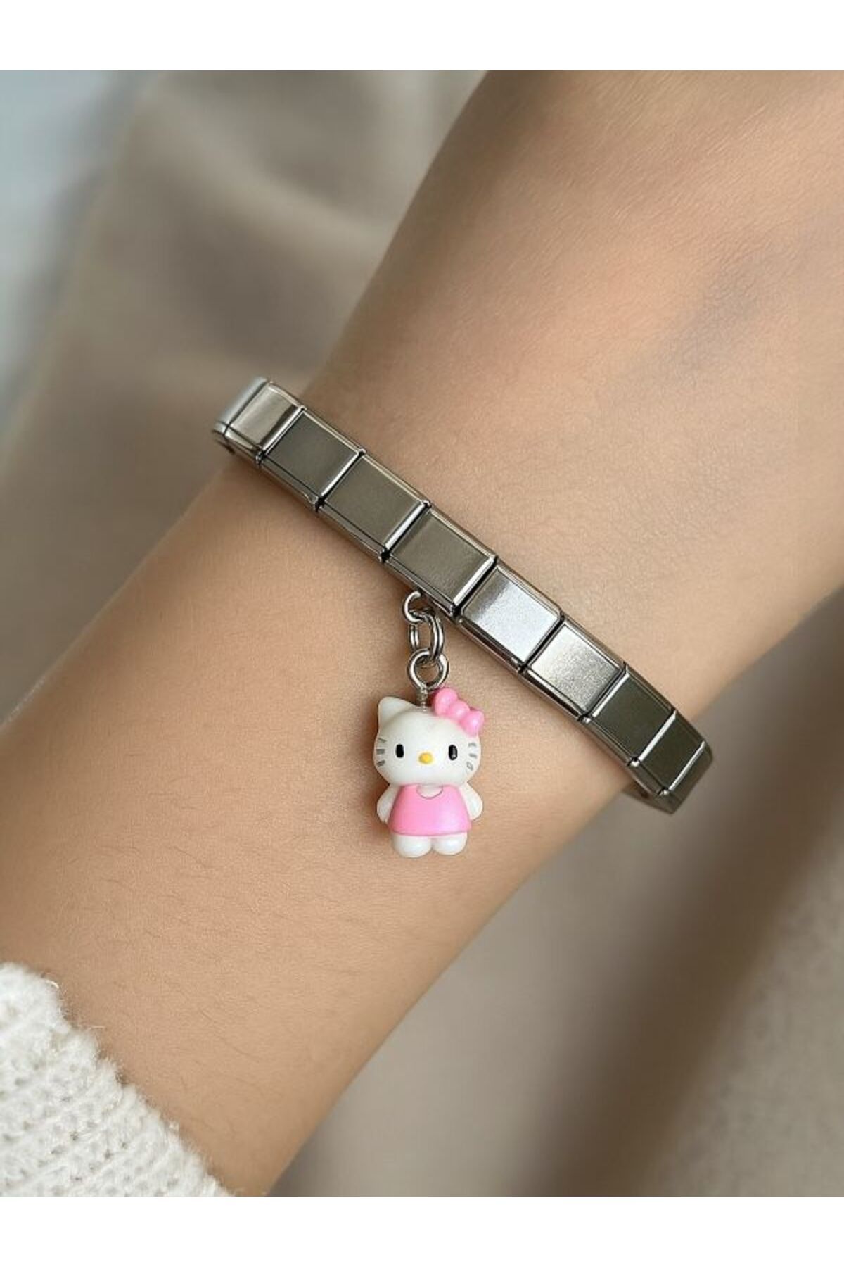 Sarhans Store Hello Kitty Figürlü Charm Paslanmaz Çelik Bileklik
