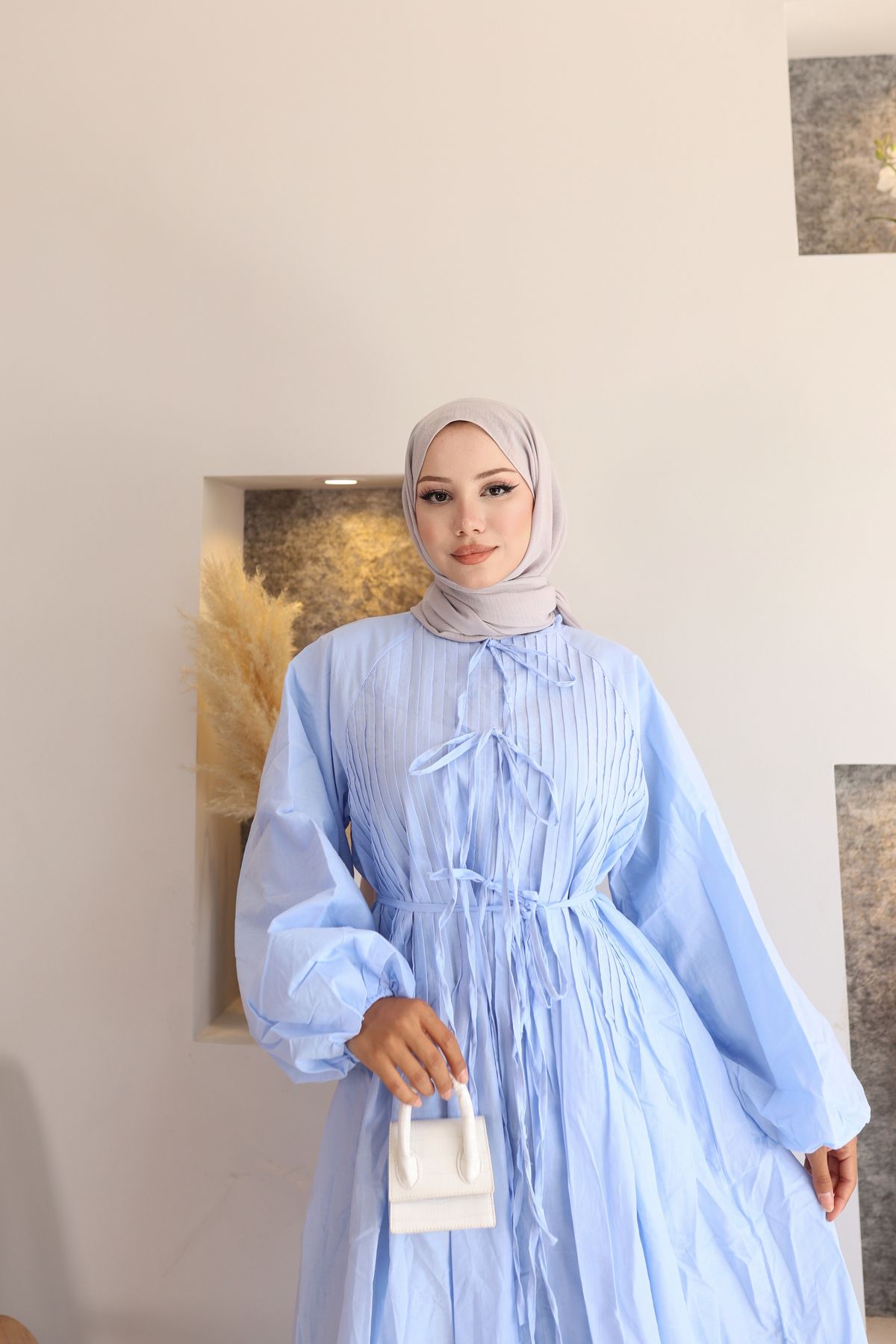 Butik FrillyShoulder Dress
