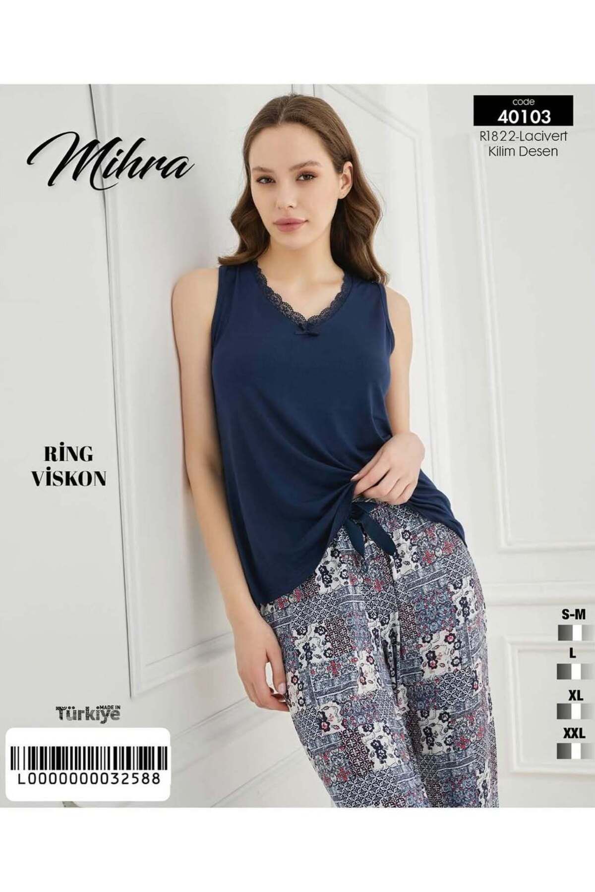 Mihra Lacivert Renkli Viskon Kumaş Askılı Kadın Pijama Takımı