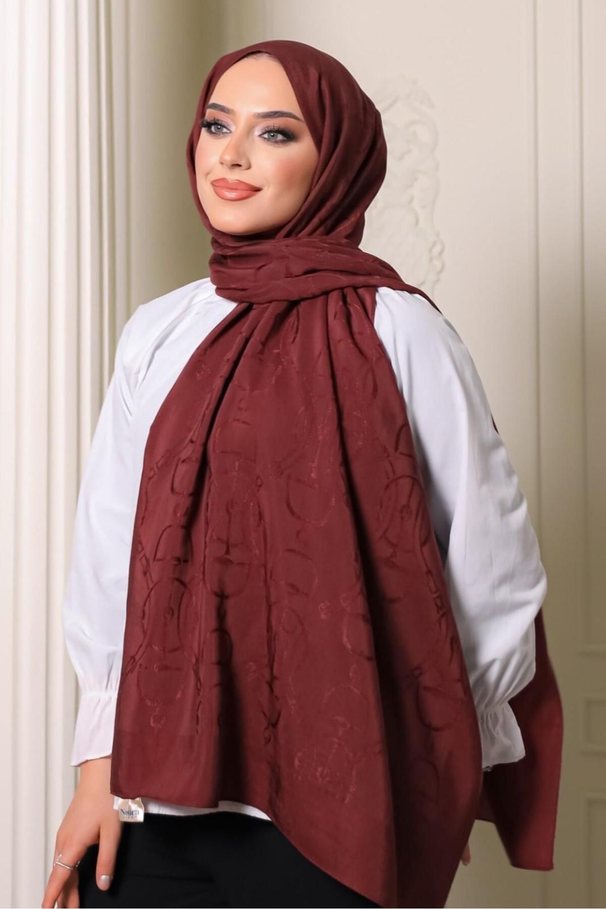 Noura Diamond Maria Şal