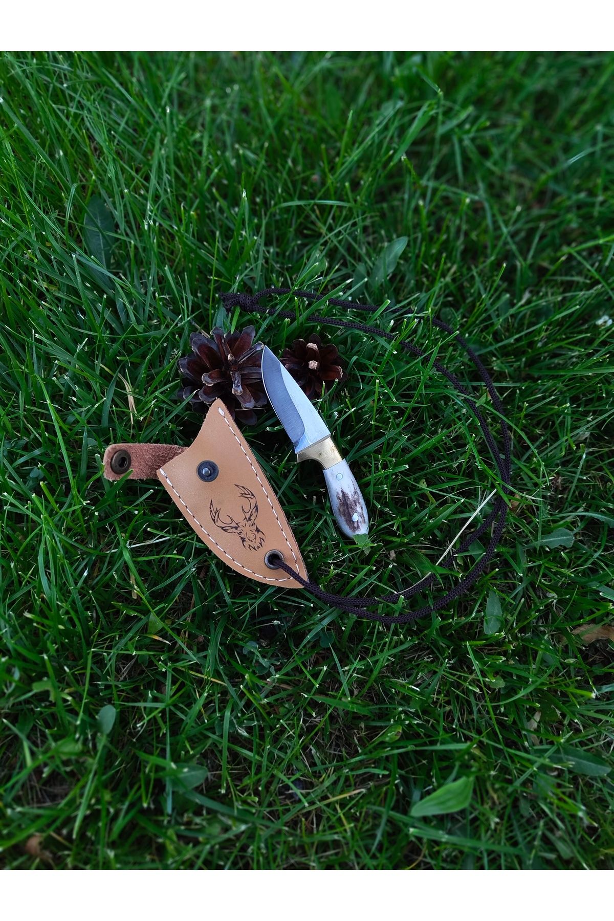 Krc Knife Sarı Önlüklü Geyik Boynuzu Kolye Bıçak
