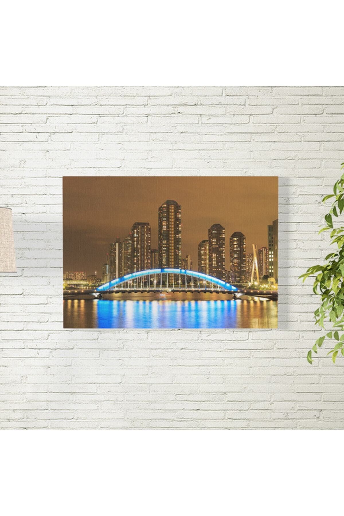 Elioure Tokyo'da Gece Temalı 35x50 cm Poster, Şık ve Modern Dekorasyon Parçası