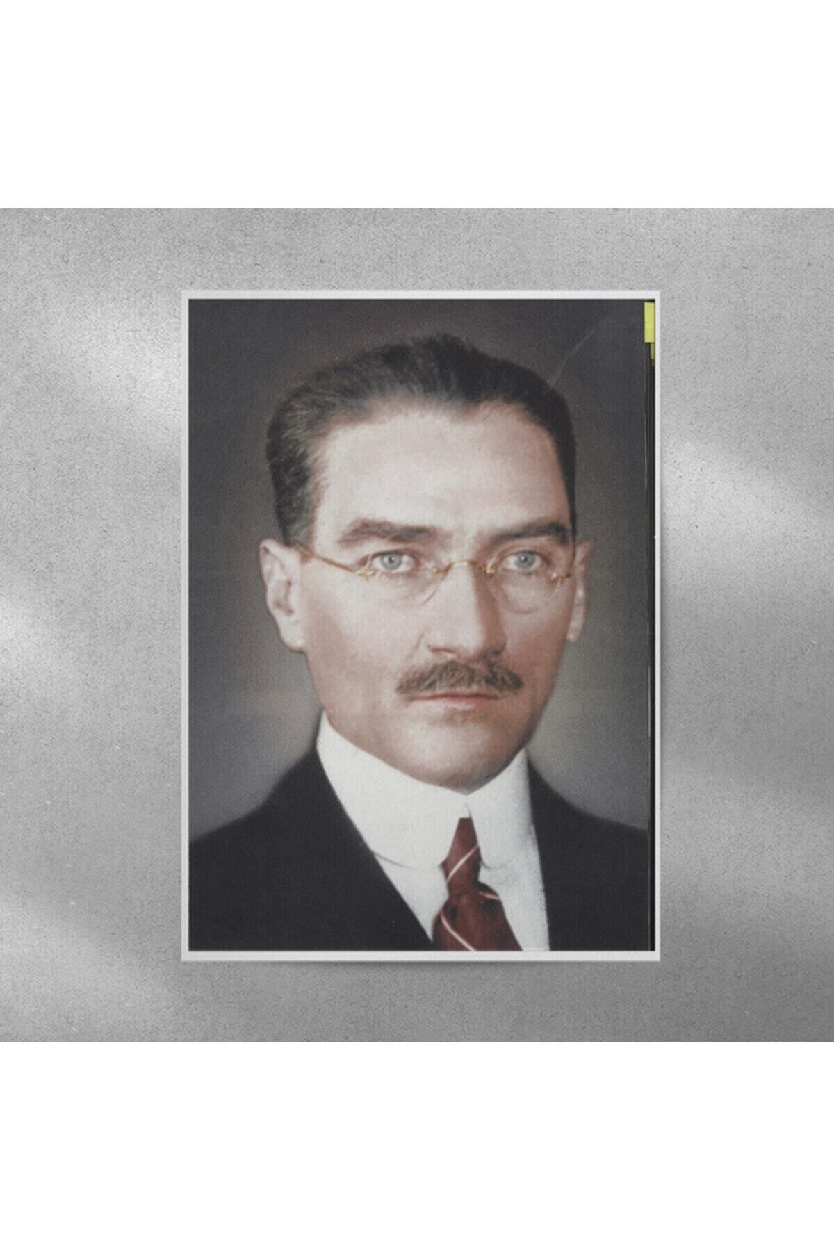 Elioure 35x50 cm Atatürk Temalı Güzel Poster, Şık ve Anlamlı Dekorasyon Öğesi